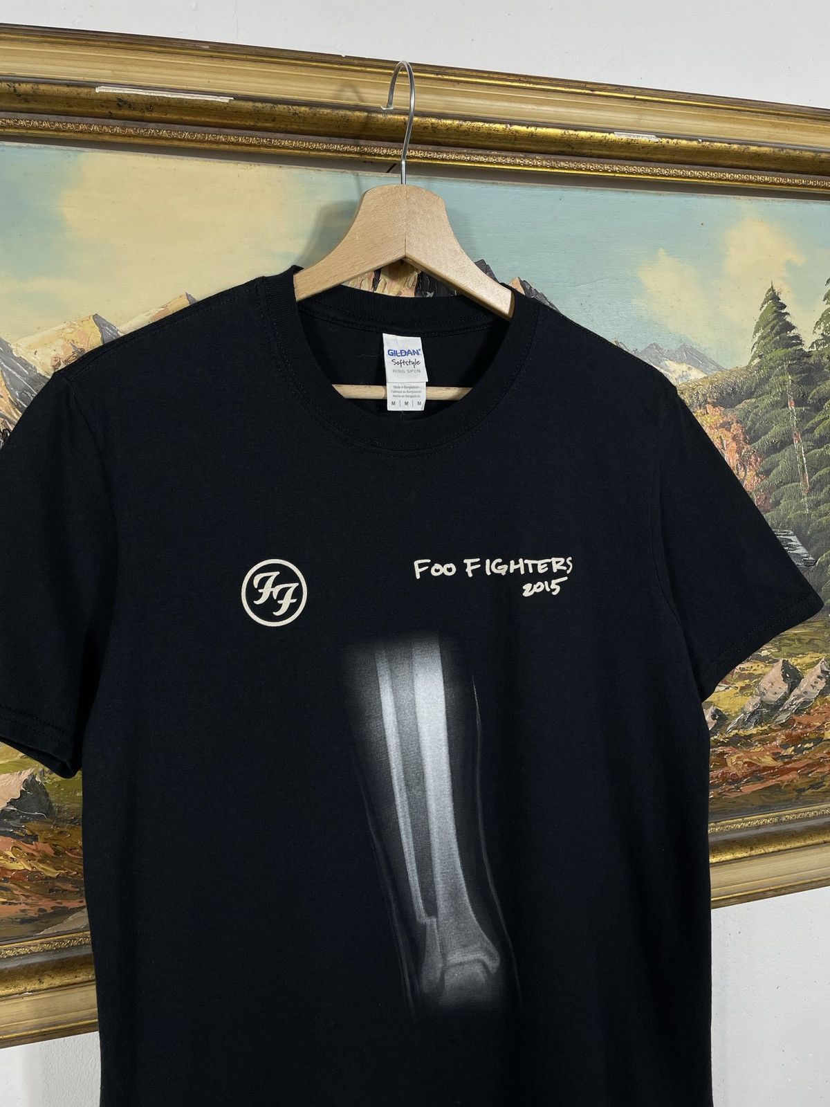 Band Tees Foo Fighters Vintage Black Tee Merch 2015 Rock Metal Band Size US M / EU 48-50 / 2 - 4 Thumbnail