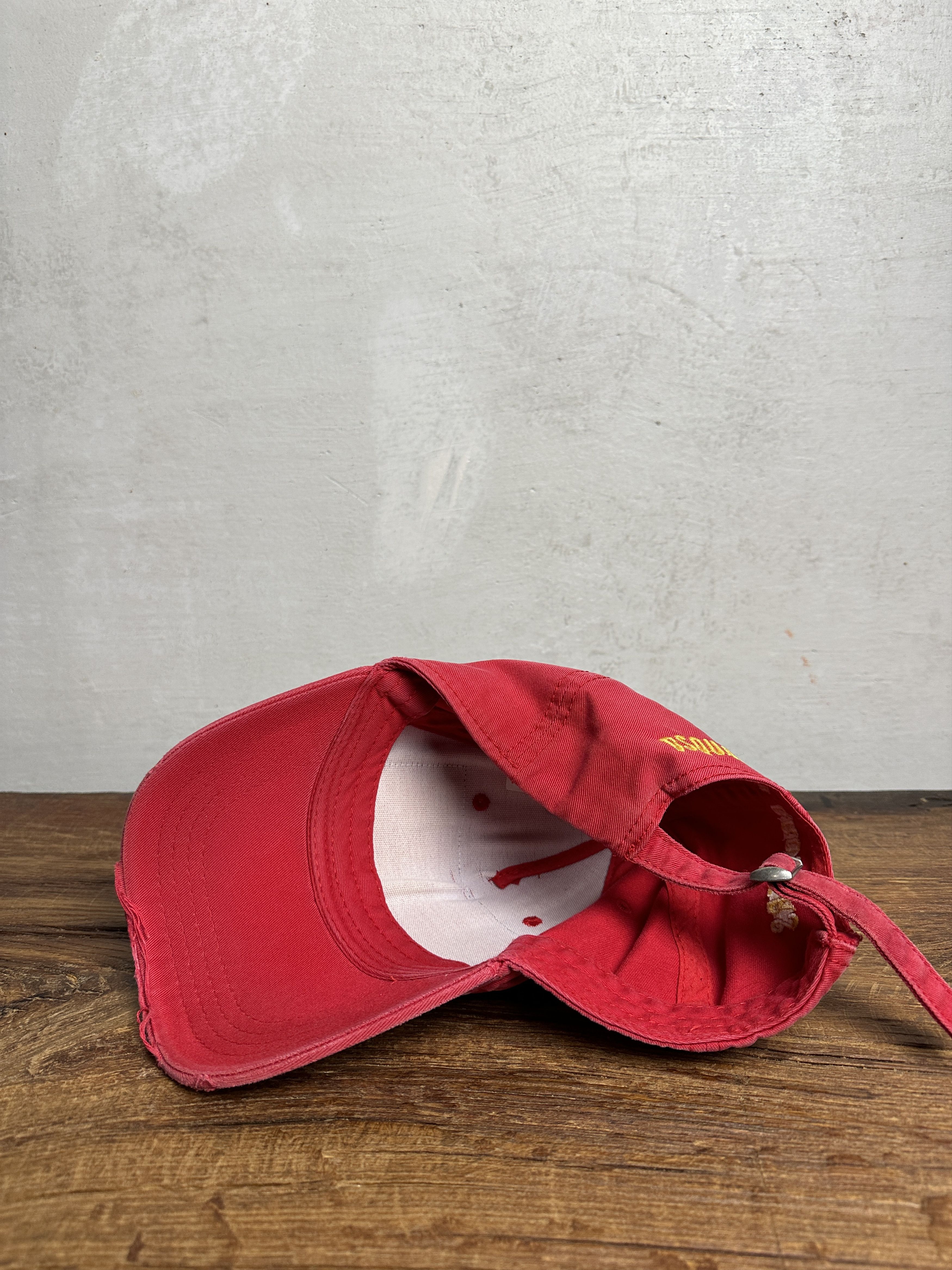 Dsquared2 DSQUARED2 D2 Caten Red Original Born in Canada Cap Size ONE SIZE - 9 Thumbnail
