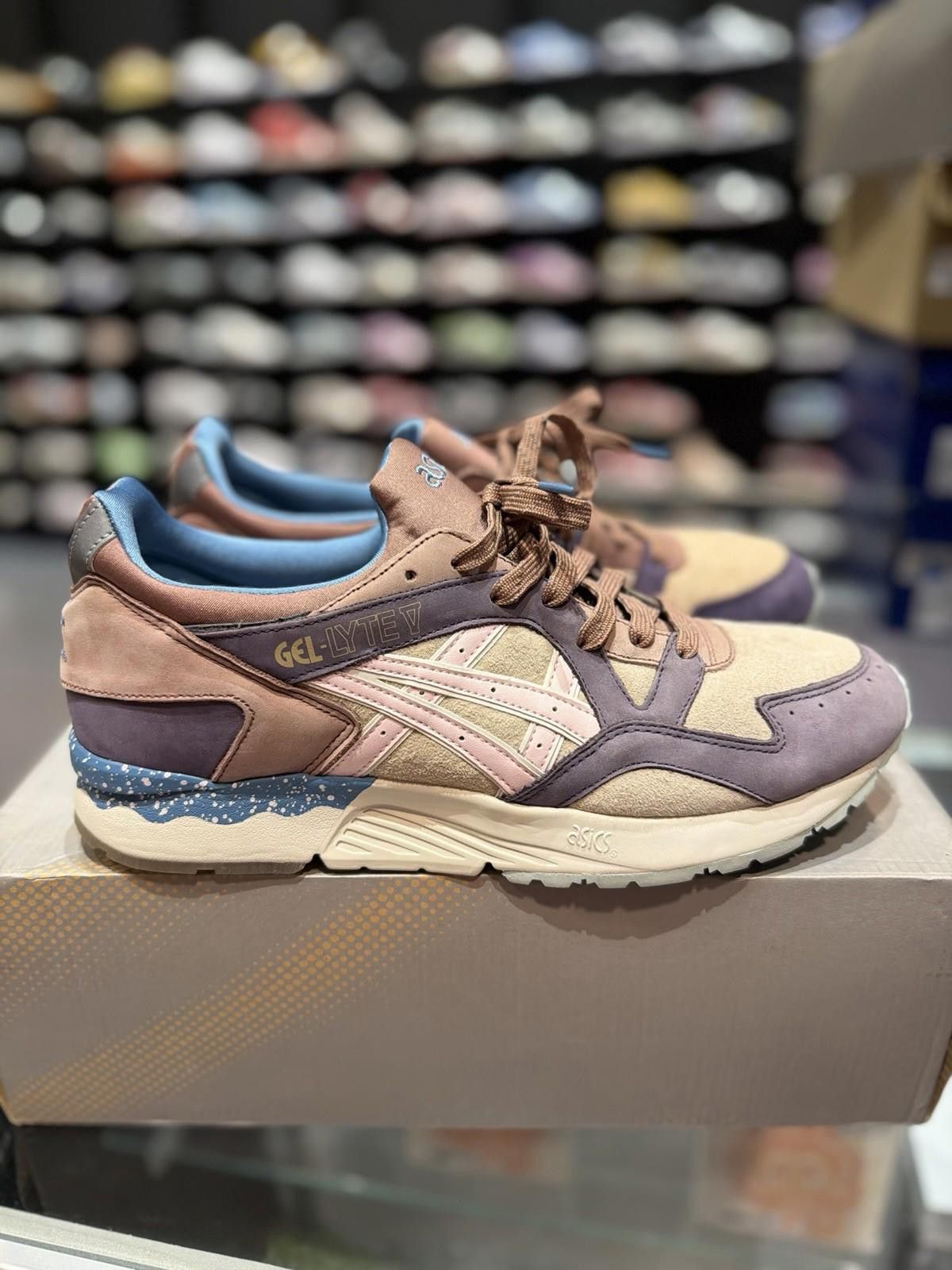 Asics Offspring x ASICS Gel-Lyte V Desert US Men’s 12 H40UK 0517 Size US 12 / EU 45 - 1 Thumbnail