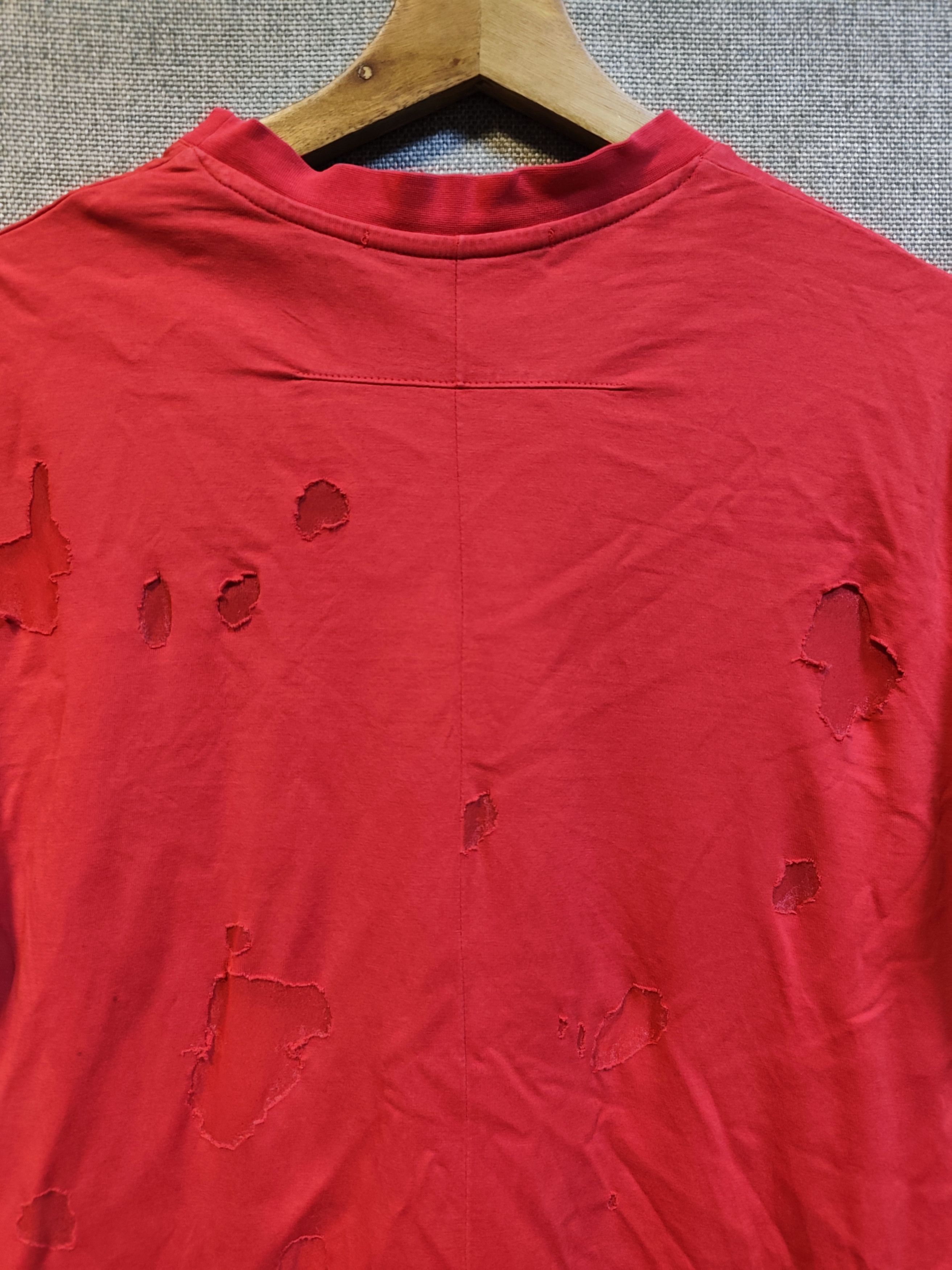 Givenchy Givenchy Rottweiler Red Distressed Tee Size US M / EU 48-50 / 2 - 3 Thumbnail