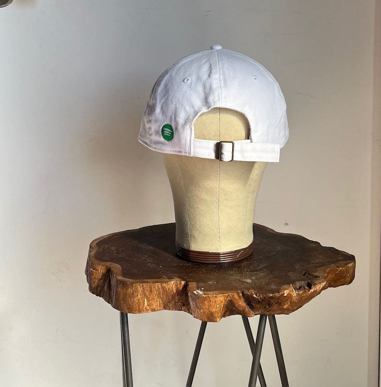 Other NWOT Spotify Today's Top Hits White Cotton Dad Hat Size ONE SIZE - 3 Thumbnail