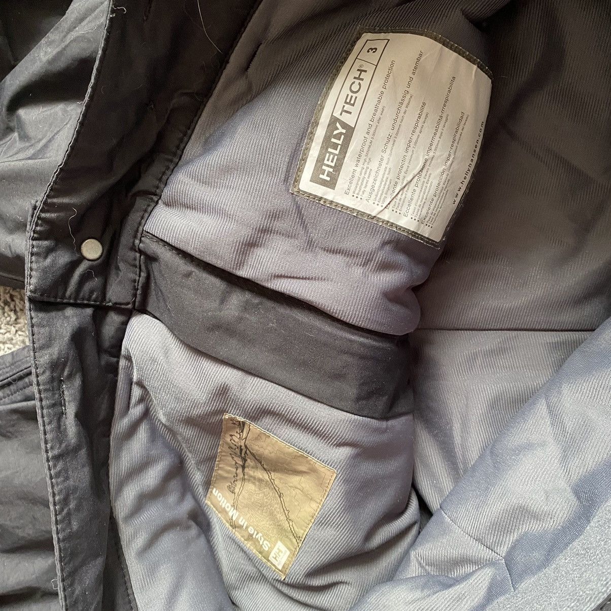 Helly Hansen Helly Hansen Helly Tech Vintage Outdoor Style in Motion Size US 42 / EU 58 - 10 Thumbnail