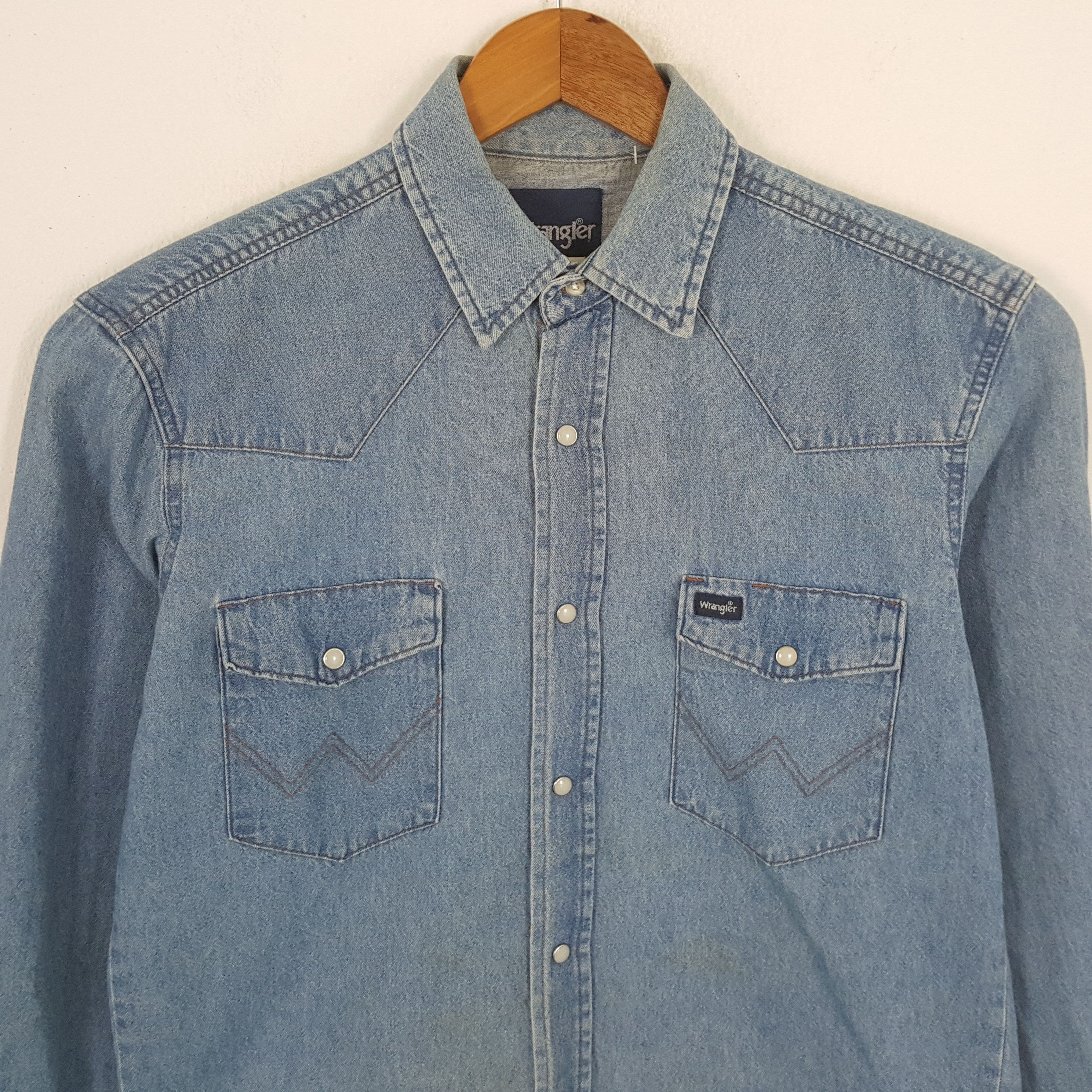 Vintage × Wrangler Vintage WRANGLER American Style Denim Shirt Size US L / EU 52-54 / 3 - 2 Thumbnail