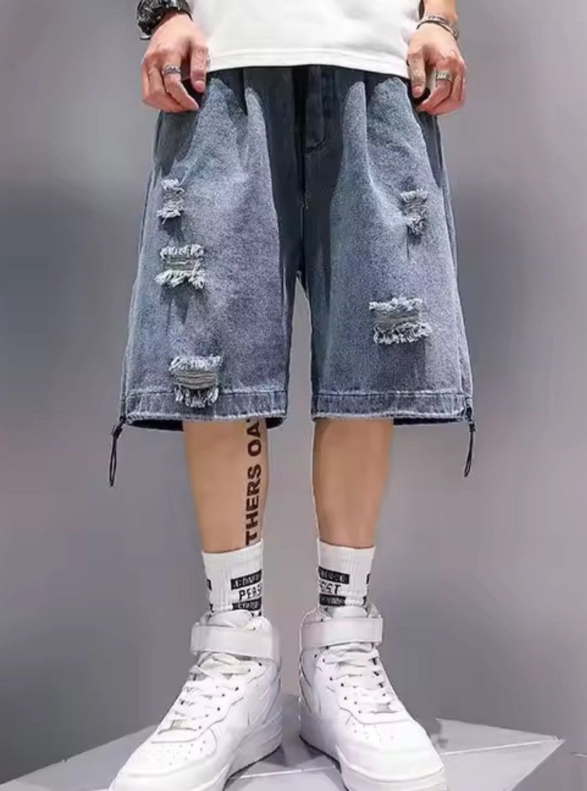 Jean Ripped Denim Cargo Shorts - Light Wash, Distressed Size US 29 - 5 Thumbnail