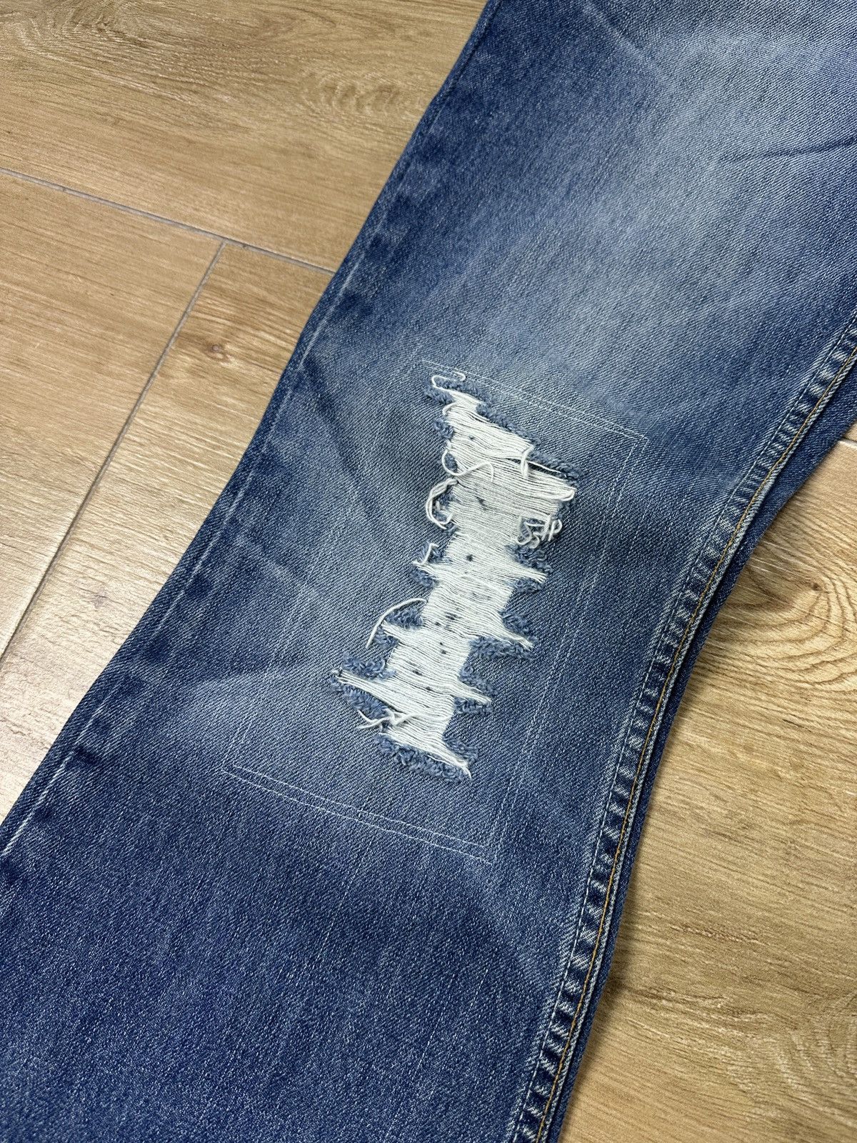 Levi's × Vintage Vintage Y2K Custom Levi’s Patchwork Flared Bootcut Jeans Size 30" / US 8 / IT 44 - 8 Thumbnail