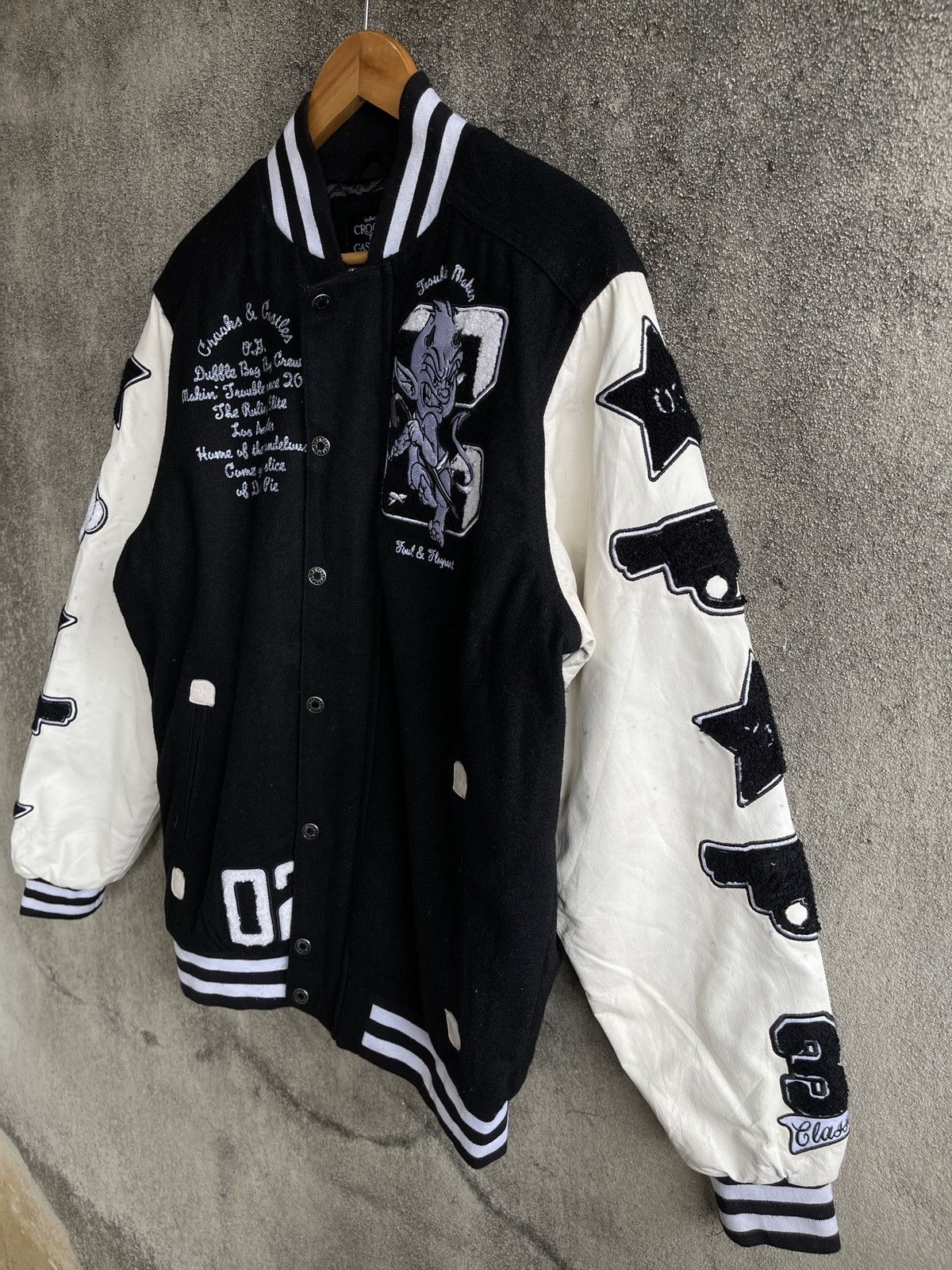 Crooks & Castles Vintage 90s🔥Crooks&Castles🔥Big Logo Varsity Leather jacket Size US M / EU 48-50 / 2 - 4 Thumbnail