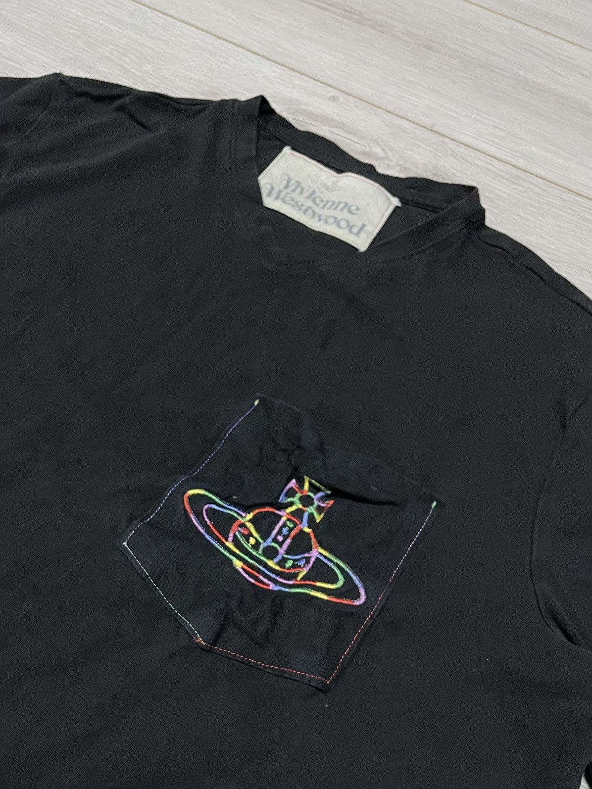 Vivienne Westwood Vivienne Westwood RARE orb t-shirt pocket Size US L / EU 52-54 / 3 - 2 Thumbnail