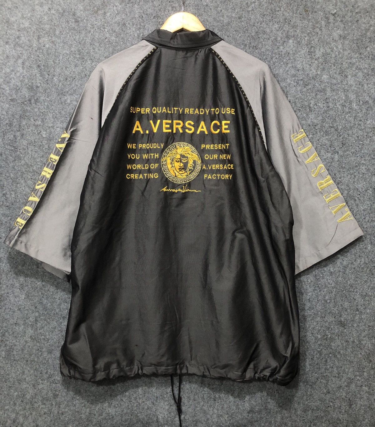 Vintage Vintage A.V. Versace Jacket Size US L / EU 52-54 / 3 - 1 Thumbnail
