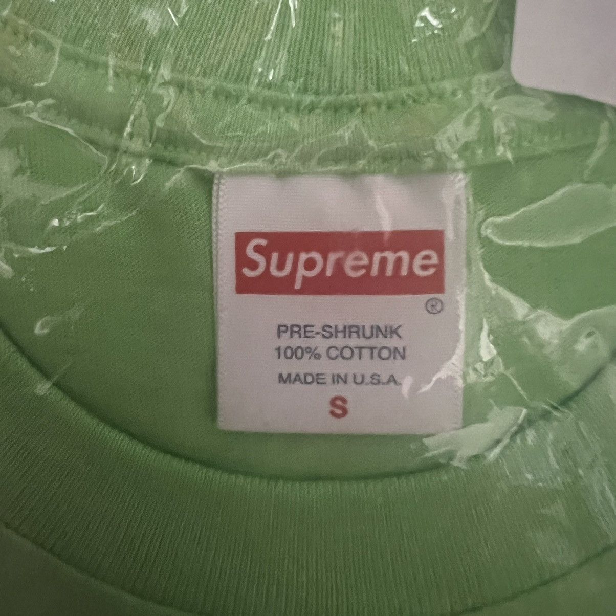 Supreme Supreme Mask Invincible Tee Lime Size: S Size US S / EU 44-46 / 1 - 2 Thumbnail
