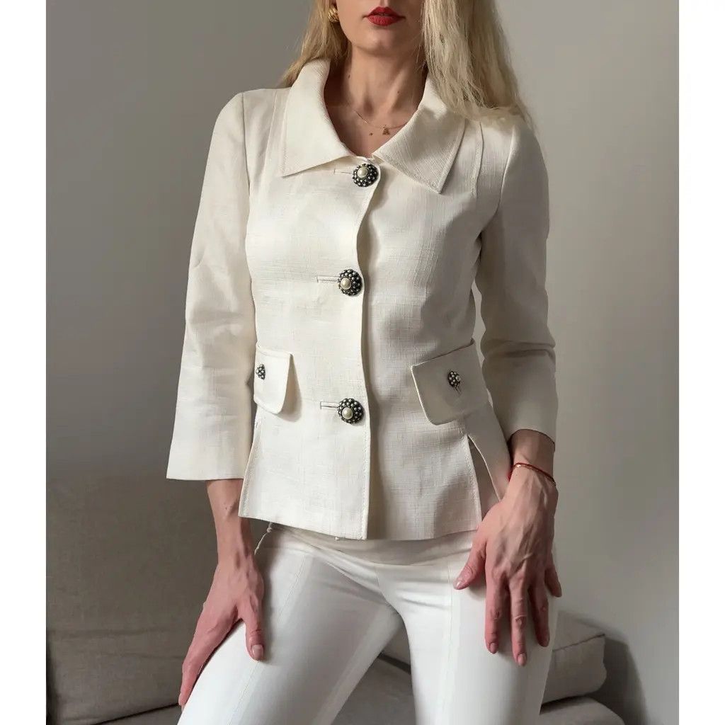 Dolce & Gabbana Dolce & Gabbana Vintage Cream Elegant Fitted Blazer EU 40 Size S / US 4 / IT 40 - 1 Thumbnail