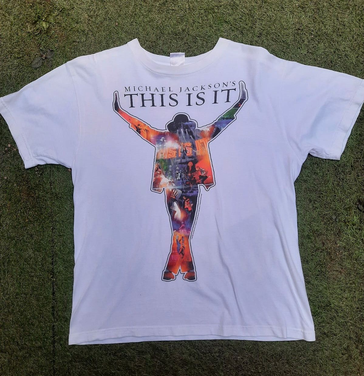 UNIVERSAL PRODUCTS. Michael Jackson Movie Promo "This Is It" 2009 Size US L / EU 52-54 / 3 - 1 Thumbnail