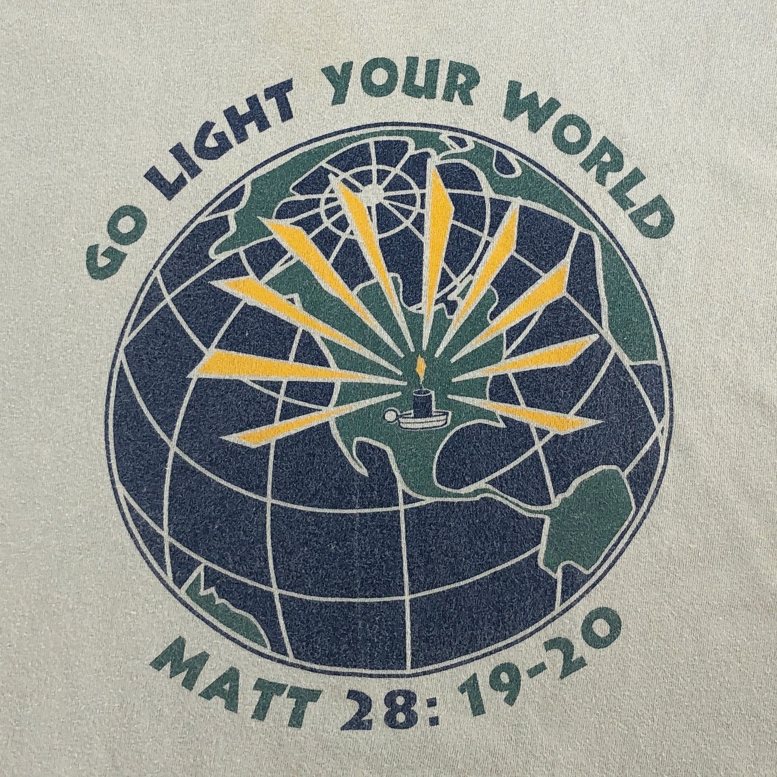 Hanes × Vintage Y2K Go Light Your World Matt 28: 19-20 tshirt Size US XL / EU 56 / 4 - 2 Thumbnail