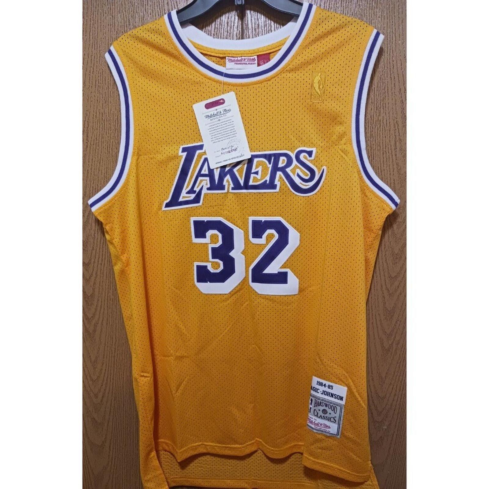 Mitchell & Ness Magic Johnson (Mitchell/Ness)-(Lakers)-(1984-85)-$100 Size ONE SIZE - 3 Thumbnail