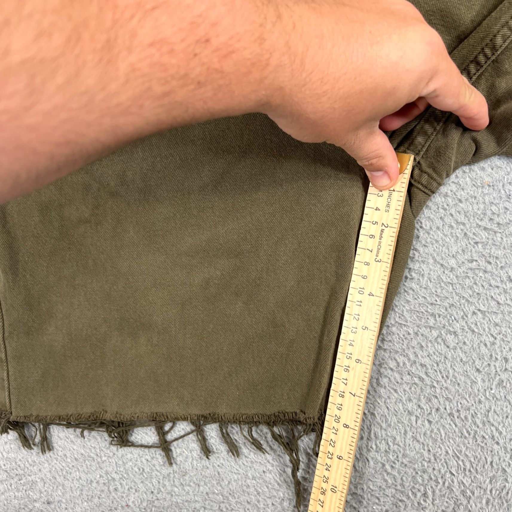 Levi's Levi's 550 Bermuda Shorts Mens 36 Green Cotton Casual Travel Summer 8" Inseam Size US 36 / EU 52 - 3 Thumbnail