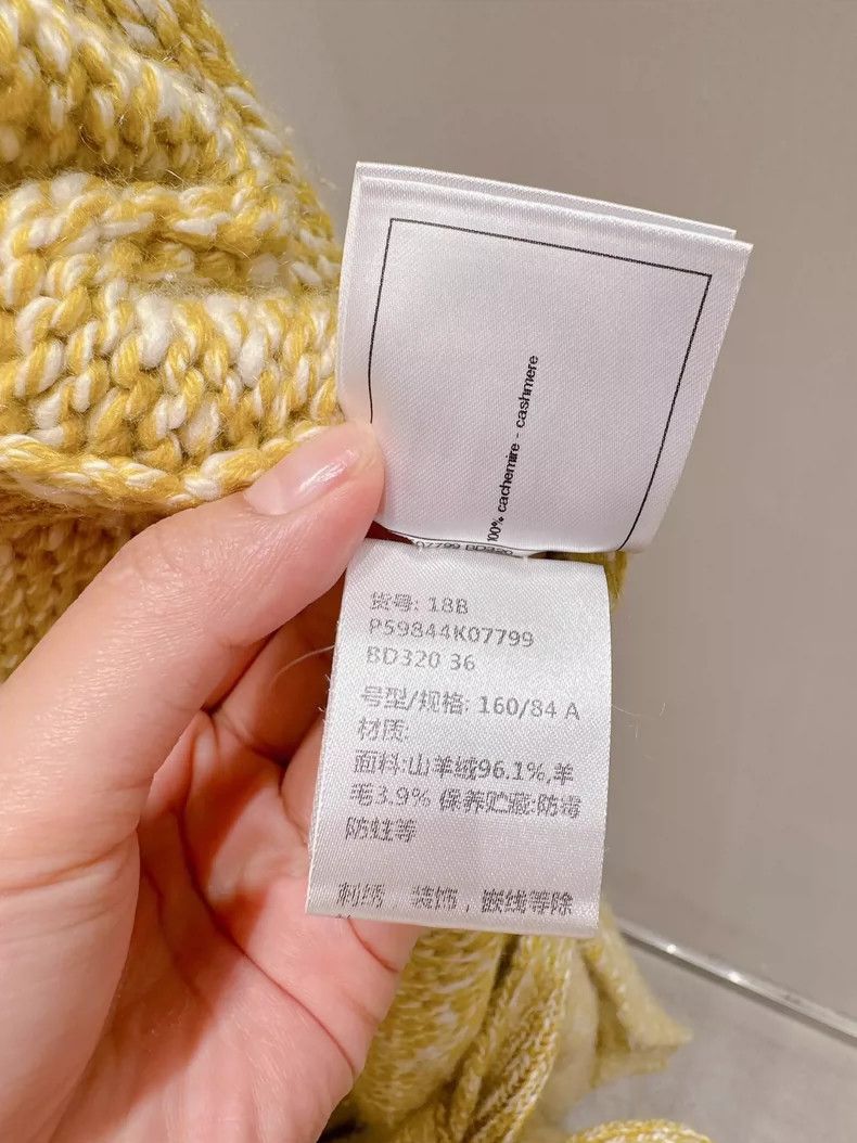 Chanel Chanel Yellow sweater jacket Size XS / US 0-2 / IT 36-38 - 8 Thumbnail