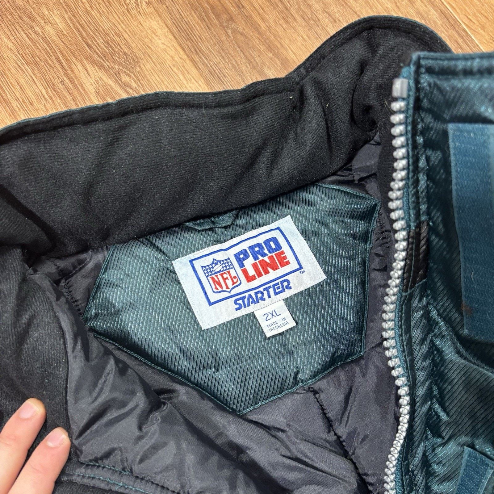 Starter Vintage Starter Philadelphia Eagles Puffer Jacket Mens 2XL Size US XXL / EU 58 / 5 - 2 Thumbnail