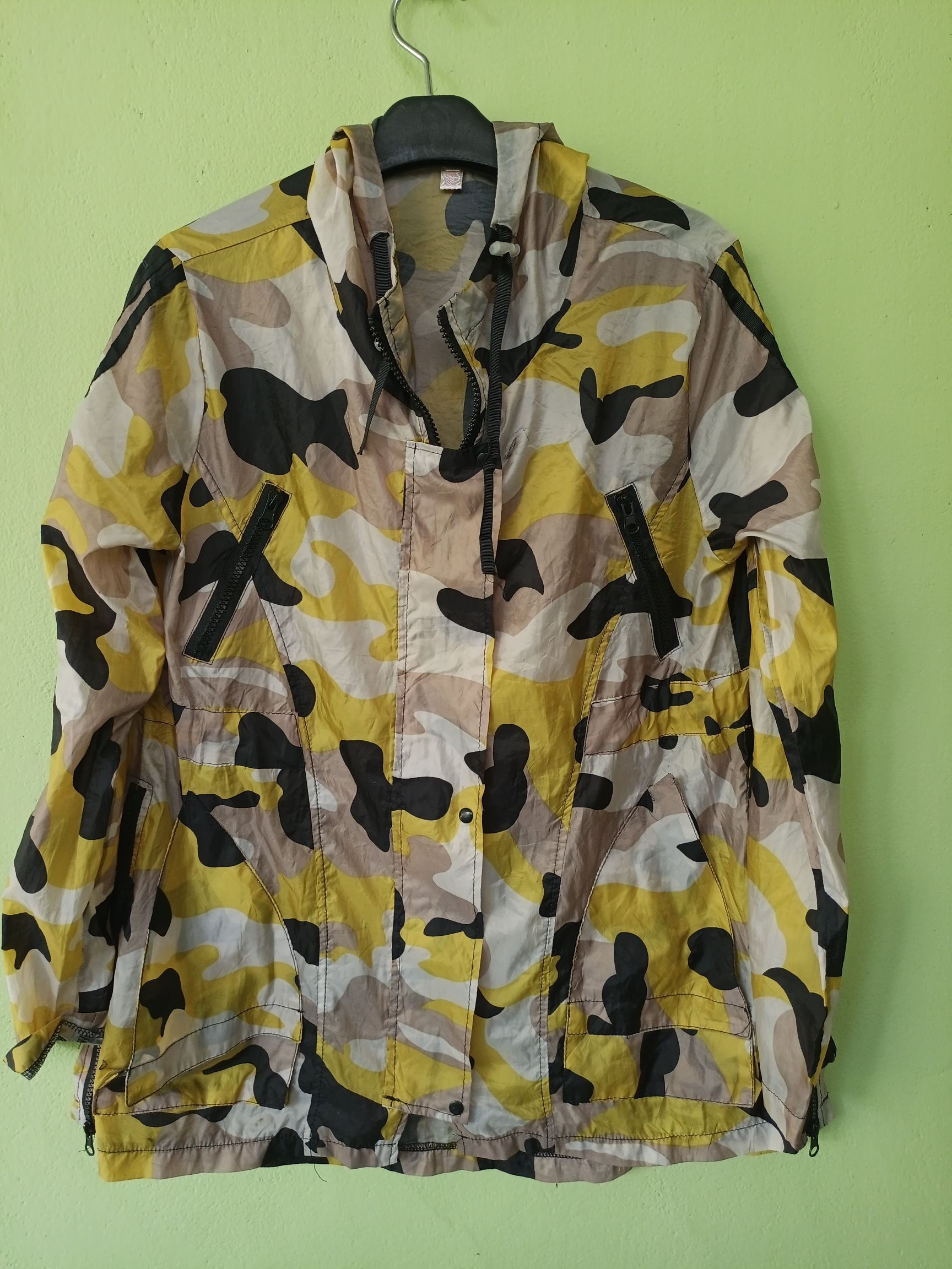 Other Beautiful Multi Camo Light Jacket Size US M / EU 48-50 / 2 - 19 Thumbnail