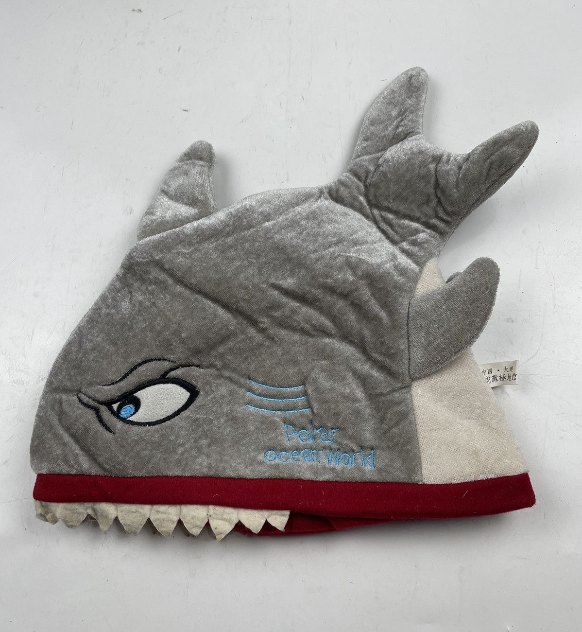 Japanese Brand polar ocean world shark hat tc28 Size ONE SIZE - 2 Thumbnail