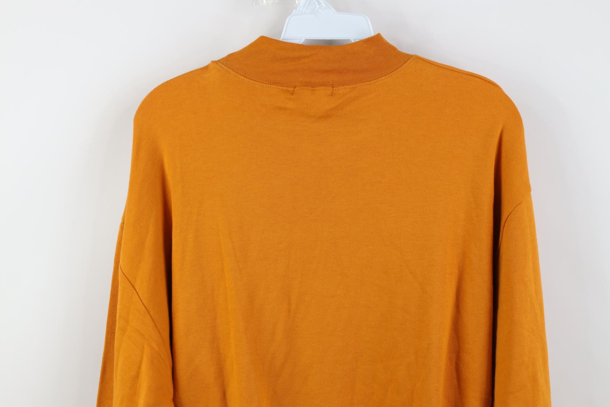 Calvin Klein Deadstock Vintage 90s Calvin Klein Mock Neck T-Shirt Size US M / EU 48-50 / 2 - 13 Thumbnail