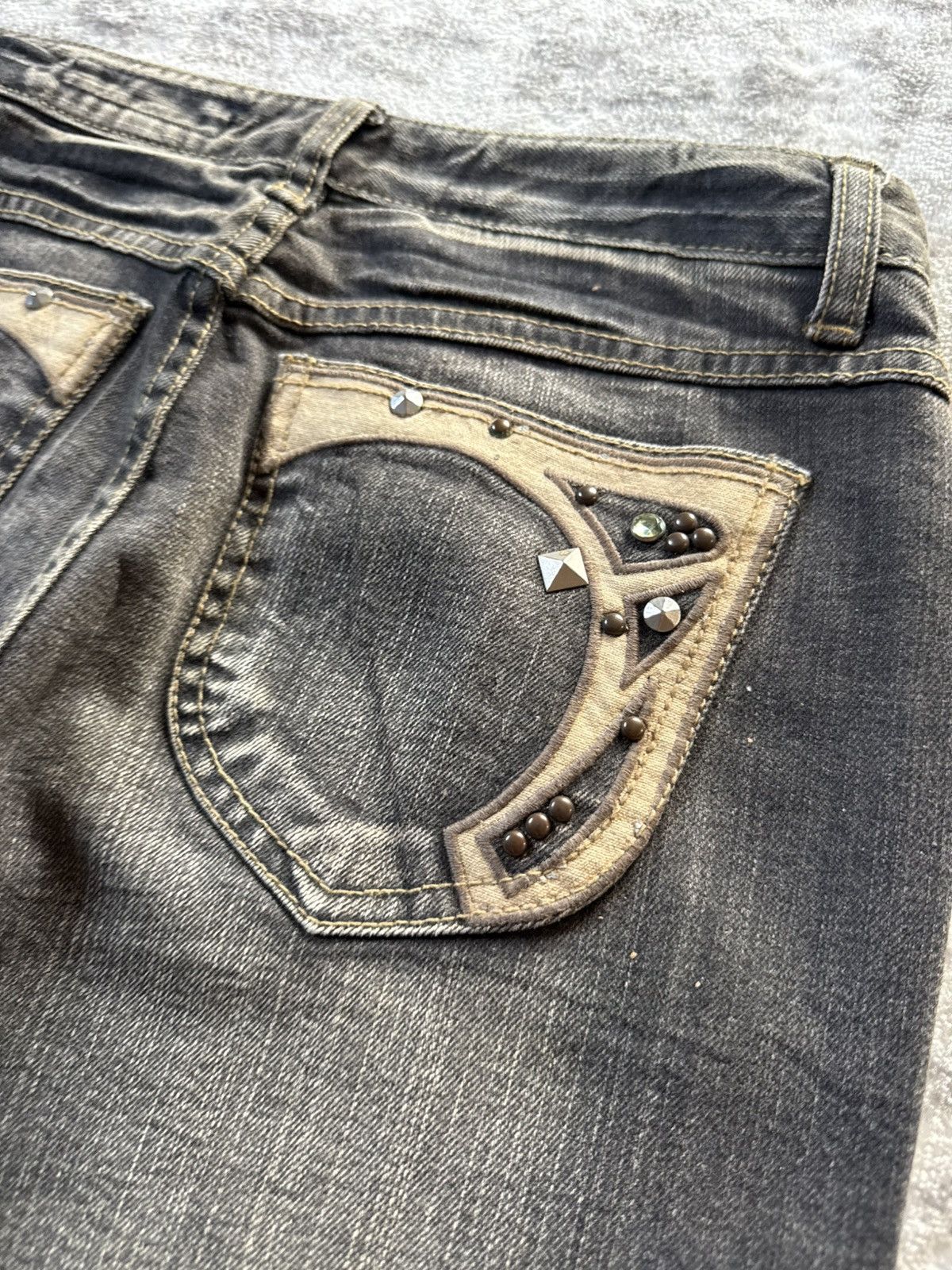 GOSTAR DE FUGA Gostar De Fuga Style Studded Embellished Flared Jeans Size US 27 - 6 Thumbnail