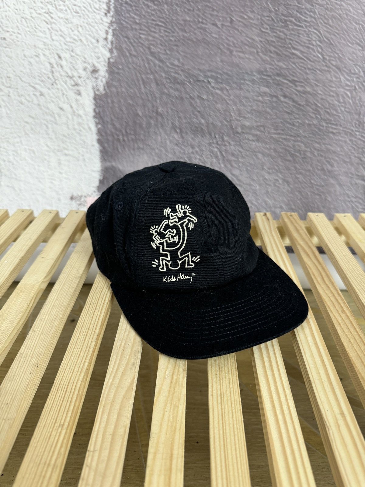 H&M × Keith Haring Keith Harring x H&M double logo cap Size ONE SIZE - 1 Thumbnail