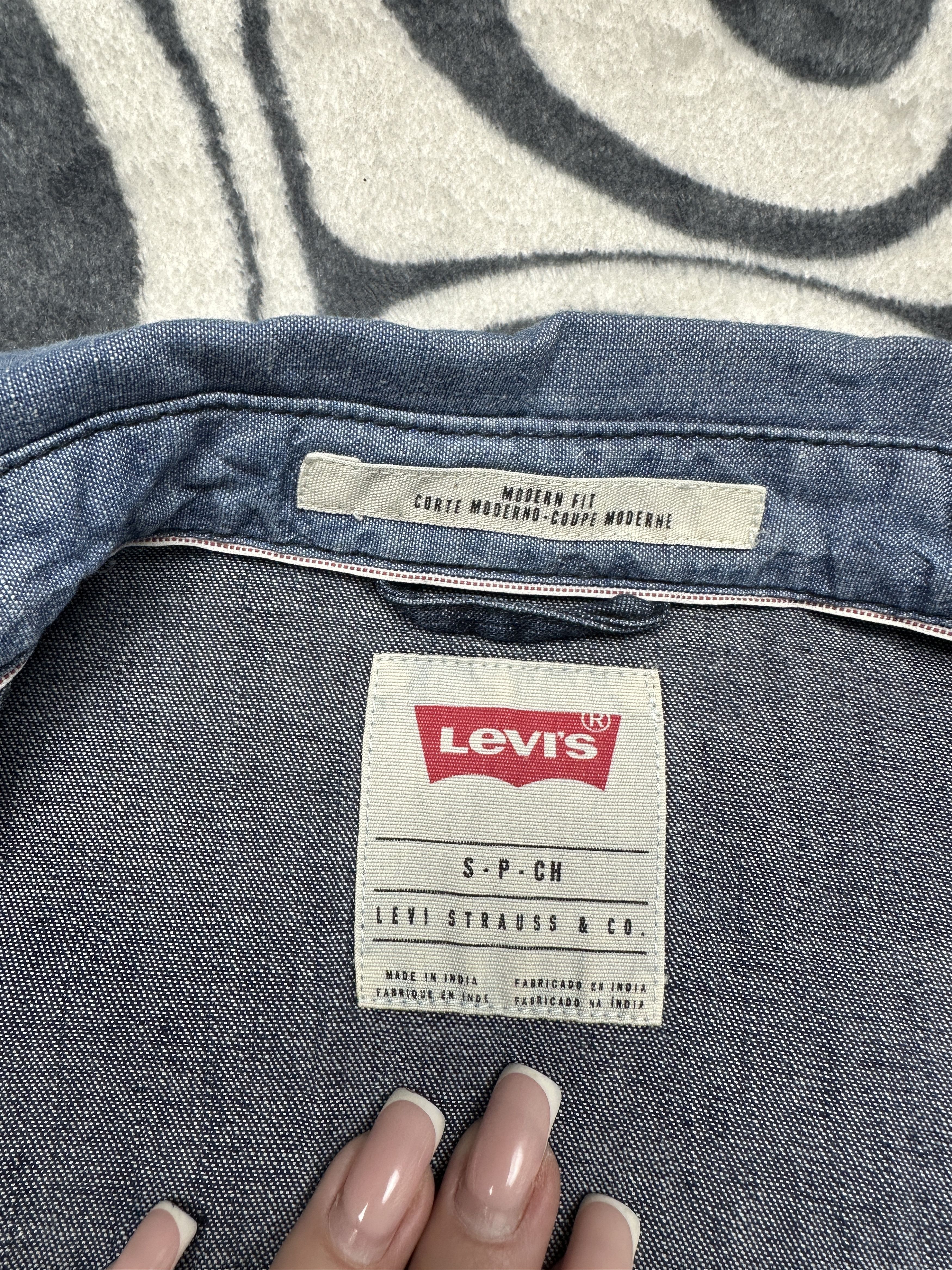 Levi's Levi's Mens Denim Shirt Jeans Y2K Size US S / EU 44-46 / 1 - 4 Thumbnail