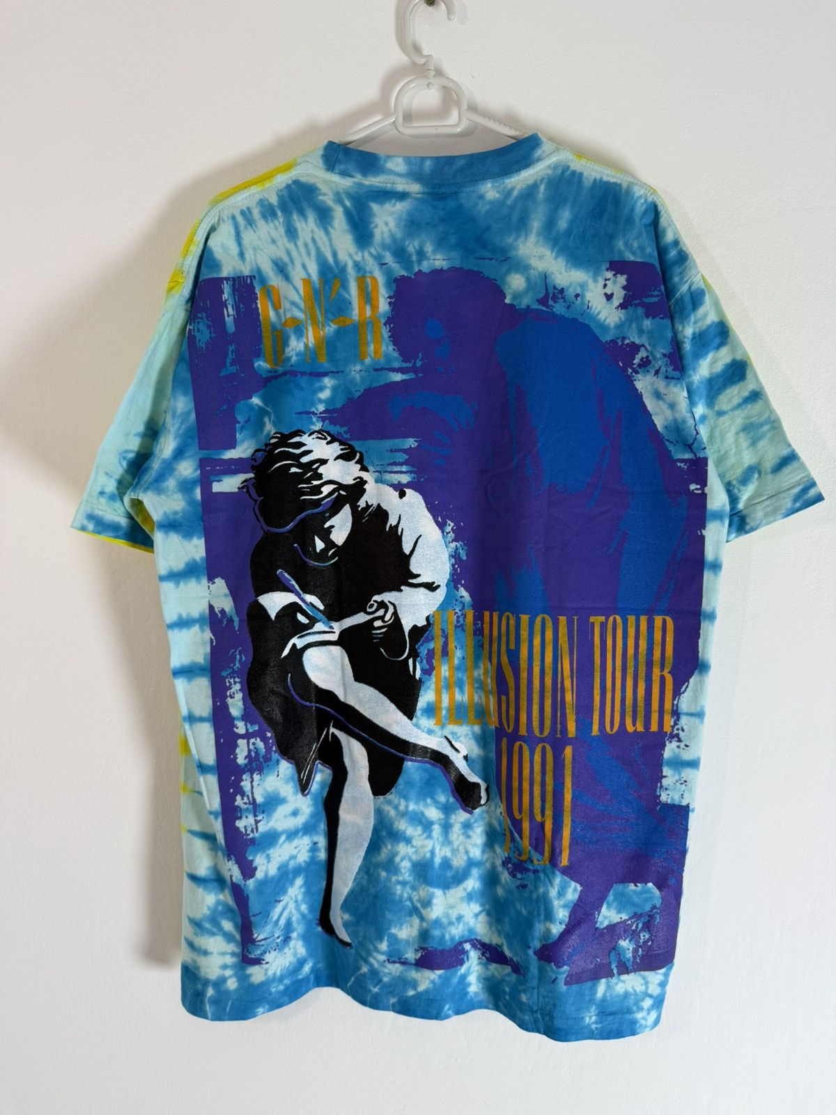 Vintage Guns n Roses 91-92 merch tie dye vintage t shirt XL Size US XL / EU 56 / 4 - 1 Thumbnail
