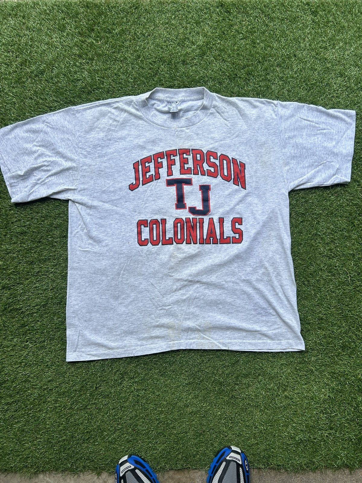 Vintage Vintage 90s Jefferson TJ Colonials High School T-Shirt Size US XL / EU 56 / 4 - 1 Thumbnail