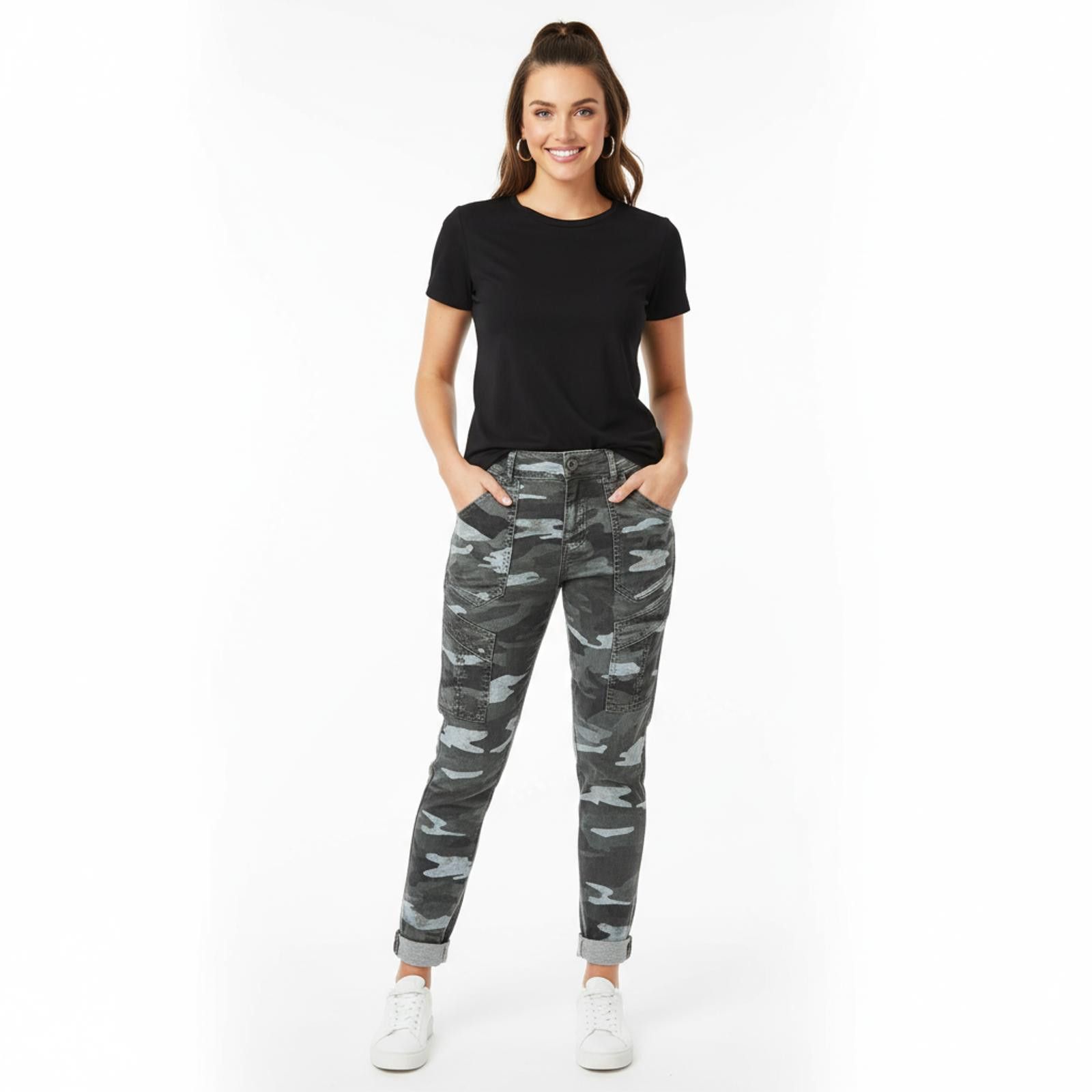 Other Jolt Cropped Cargo Gray Camo Pants 7 Size 27" / US 4 / IT 40 - 1 Thumbnail