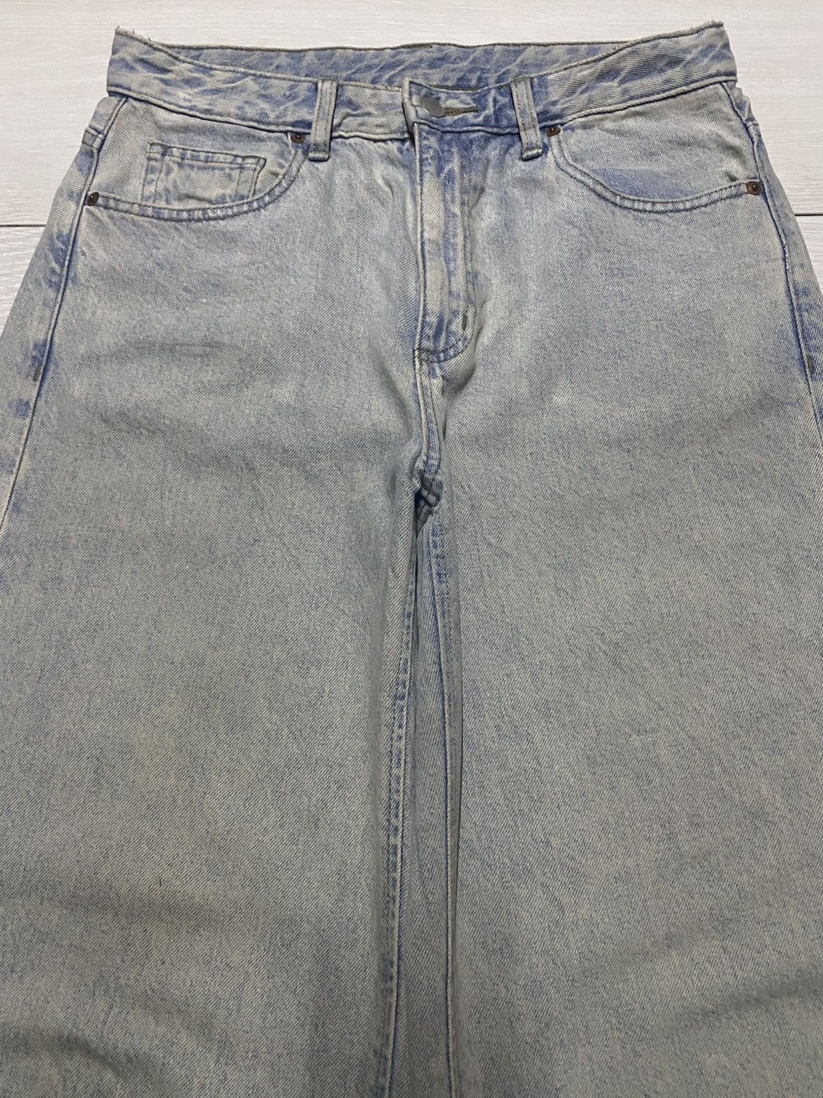 GU × Maison MIHARA YASUHIRO Vintage Gu Denim Mud Wash Super Baggy Jeans Size US 30 / EU 46 - 3 Thumbnail