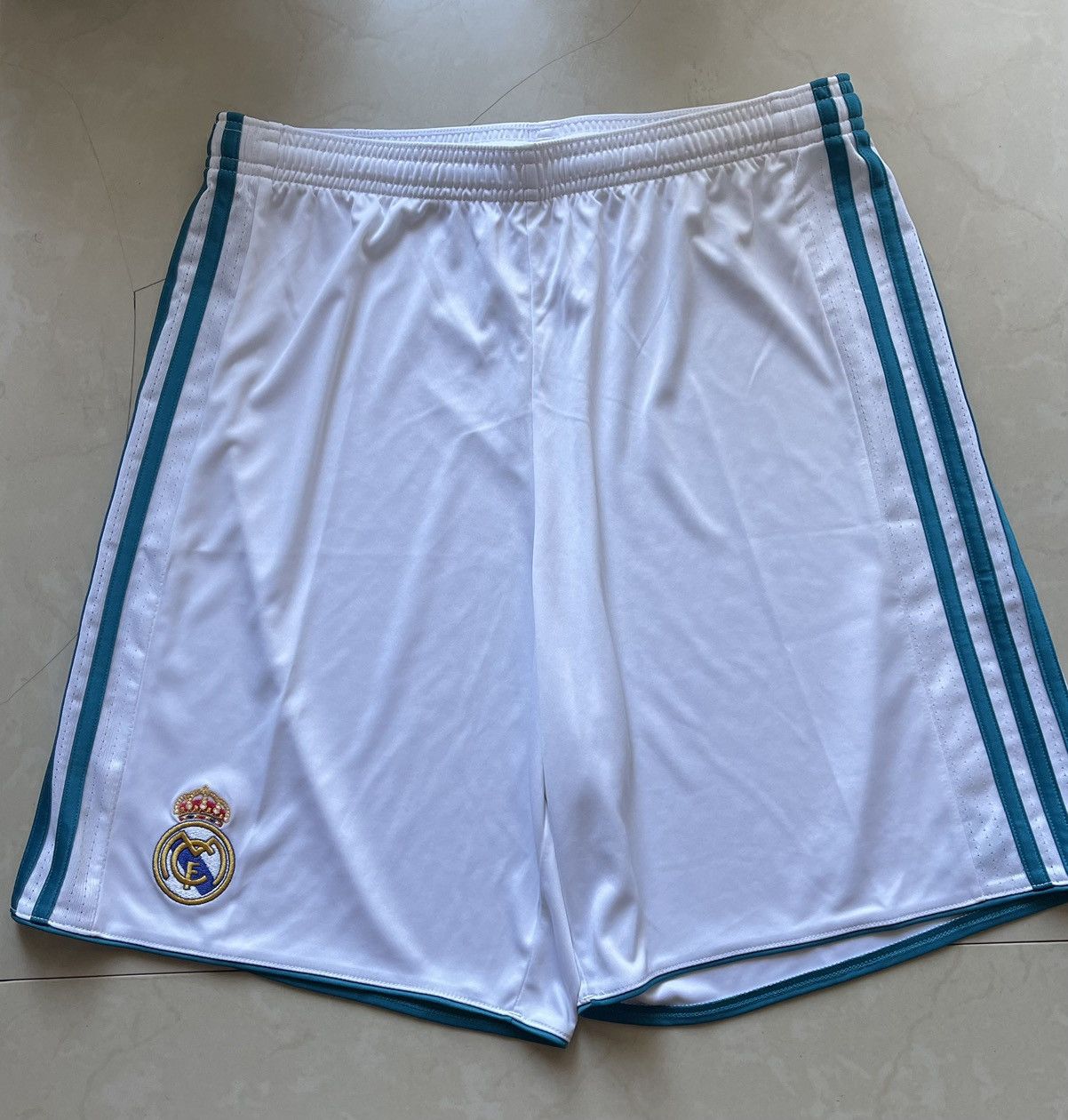 Adidas 2 Pair Adidas Real Madrid 2017 soccer shorts Size US 32 / EU 48 - 6 Thumbnail