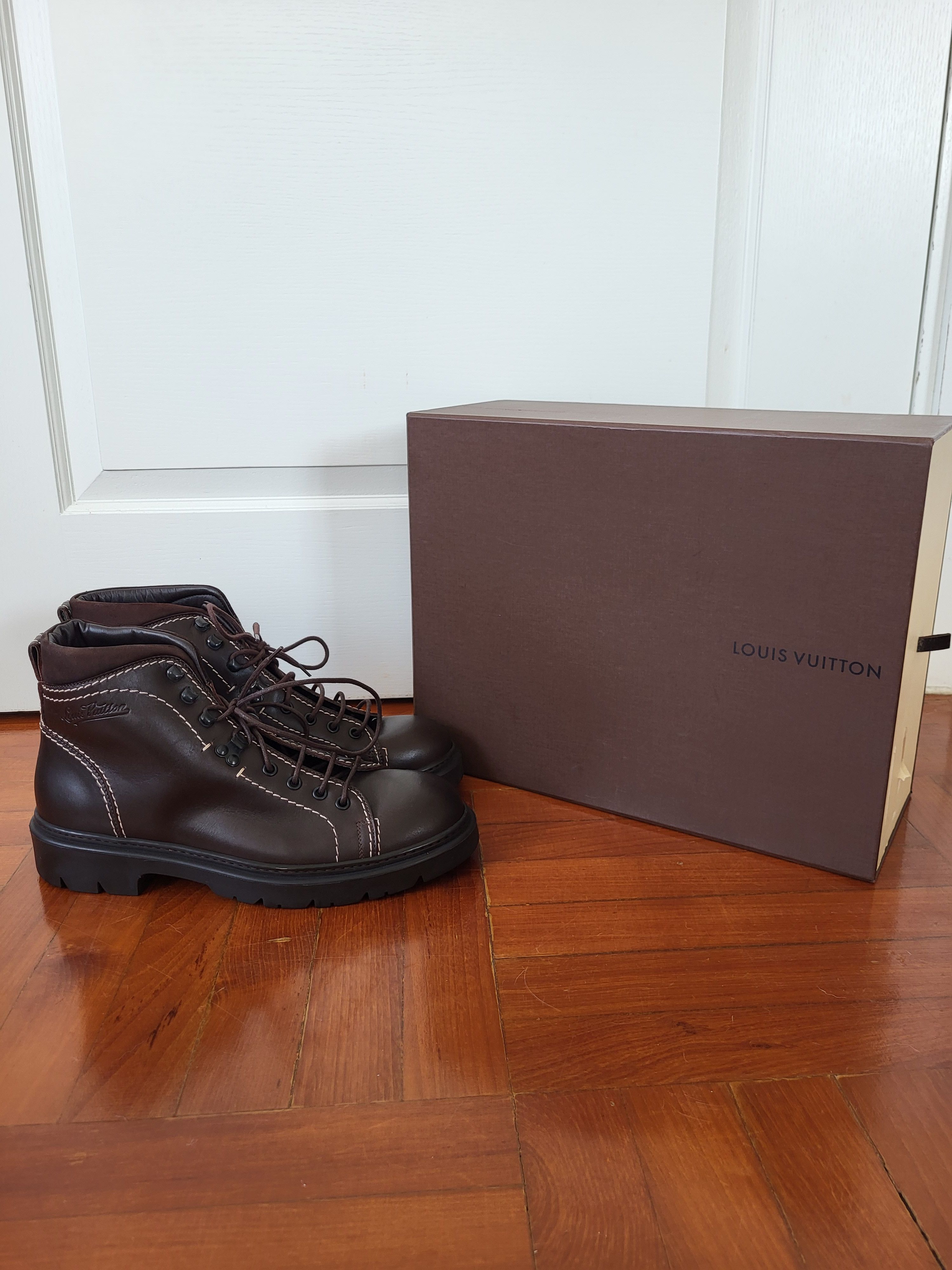 Louis Vuitton Louis Vuitton Leather Tie Up Boots UK6.5 Size US 7.5 / EU 40-41 - 10 Thumbnail