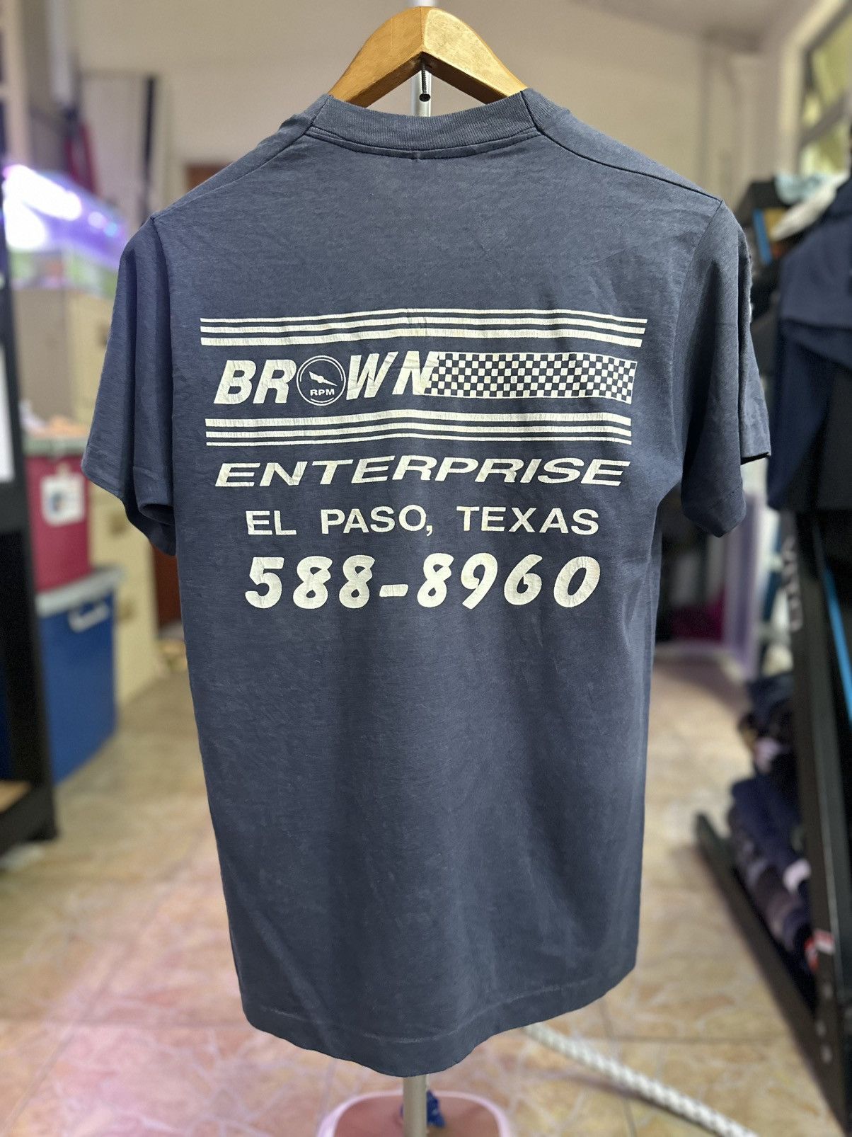 Vintage Vintage faded workshop tshirt Size US M / EU 48-50 / 2 - 4 Thumbnail
