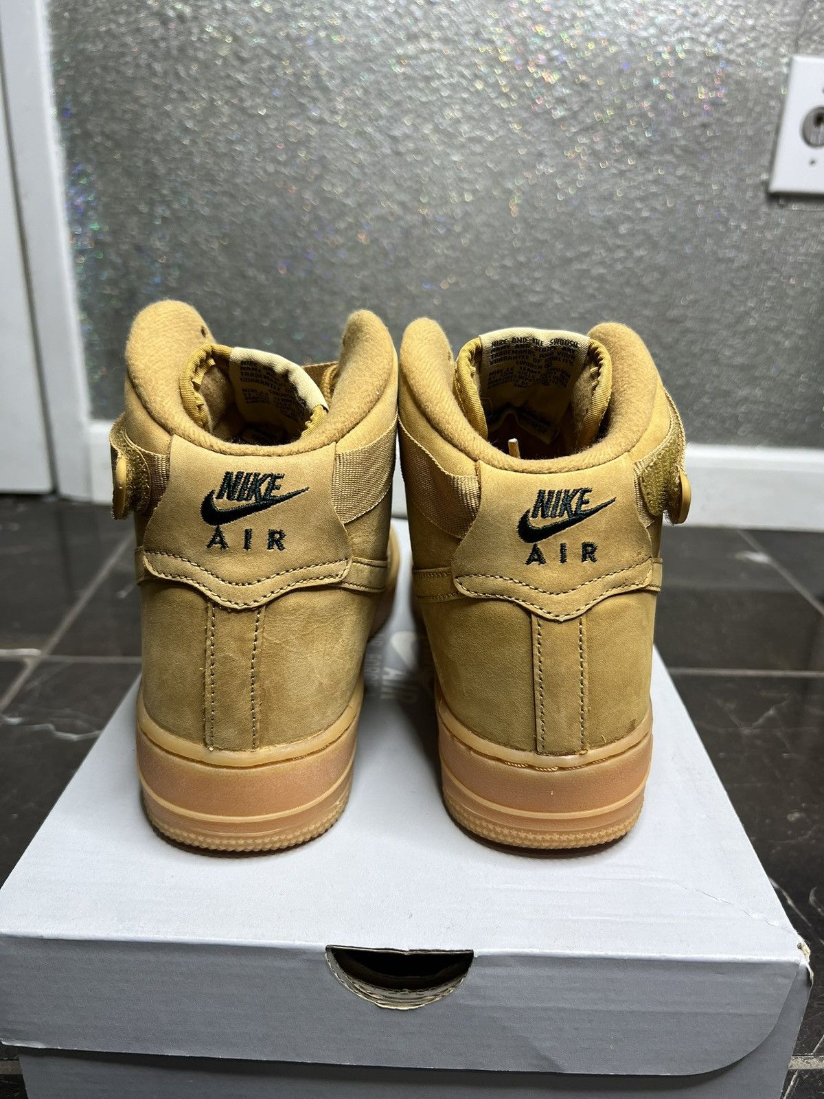 Nike Nike Air Force 1 Mid 07’ Flax High Top Size US 7 / EU 40 - 3 Thumbnail