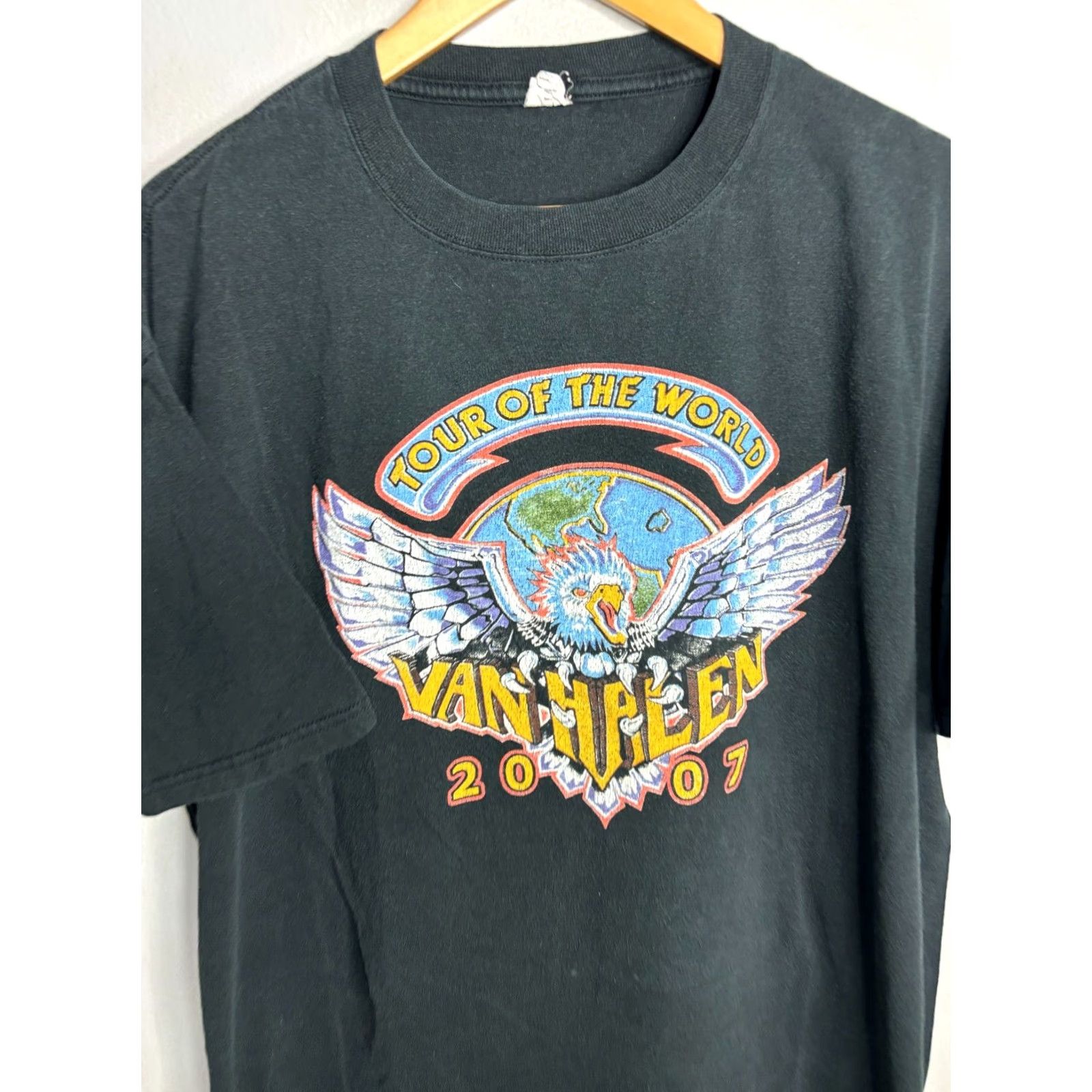 Anvil Nike Shirt 2XL Black Crew Tee Men 2XL T-Shirt Van Helen 2007 Tour Of TheWorld 1472 Size US XXL / EU 58 / 5 - 2 Thumbnail