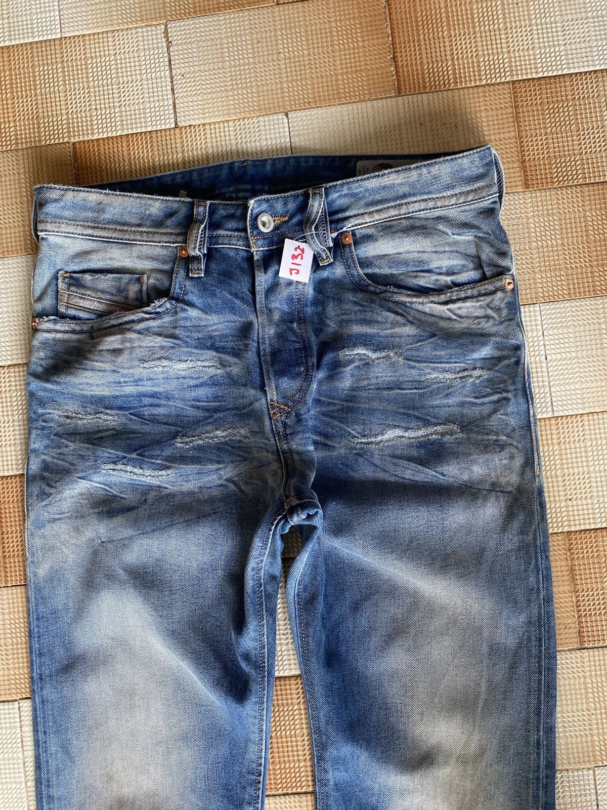 Diesel × Vintage Vintage diesel buster skiny denim Size US 30 / EU 46 - 13 Thumbnail