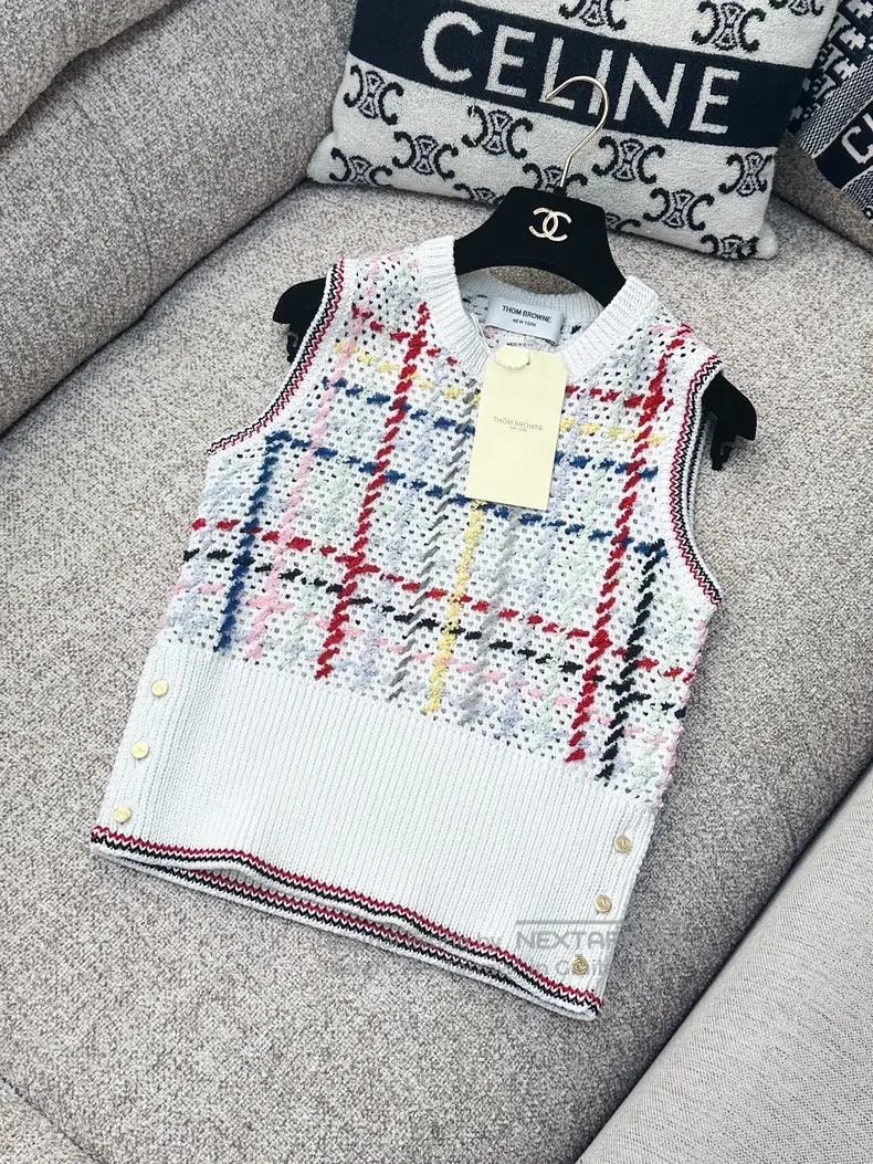 Thom Browne Thom Browne White Colorful Plaid Knit Vest Size XS / US 0-2 / IT 36-38 - 1 Thumbnail