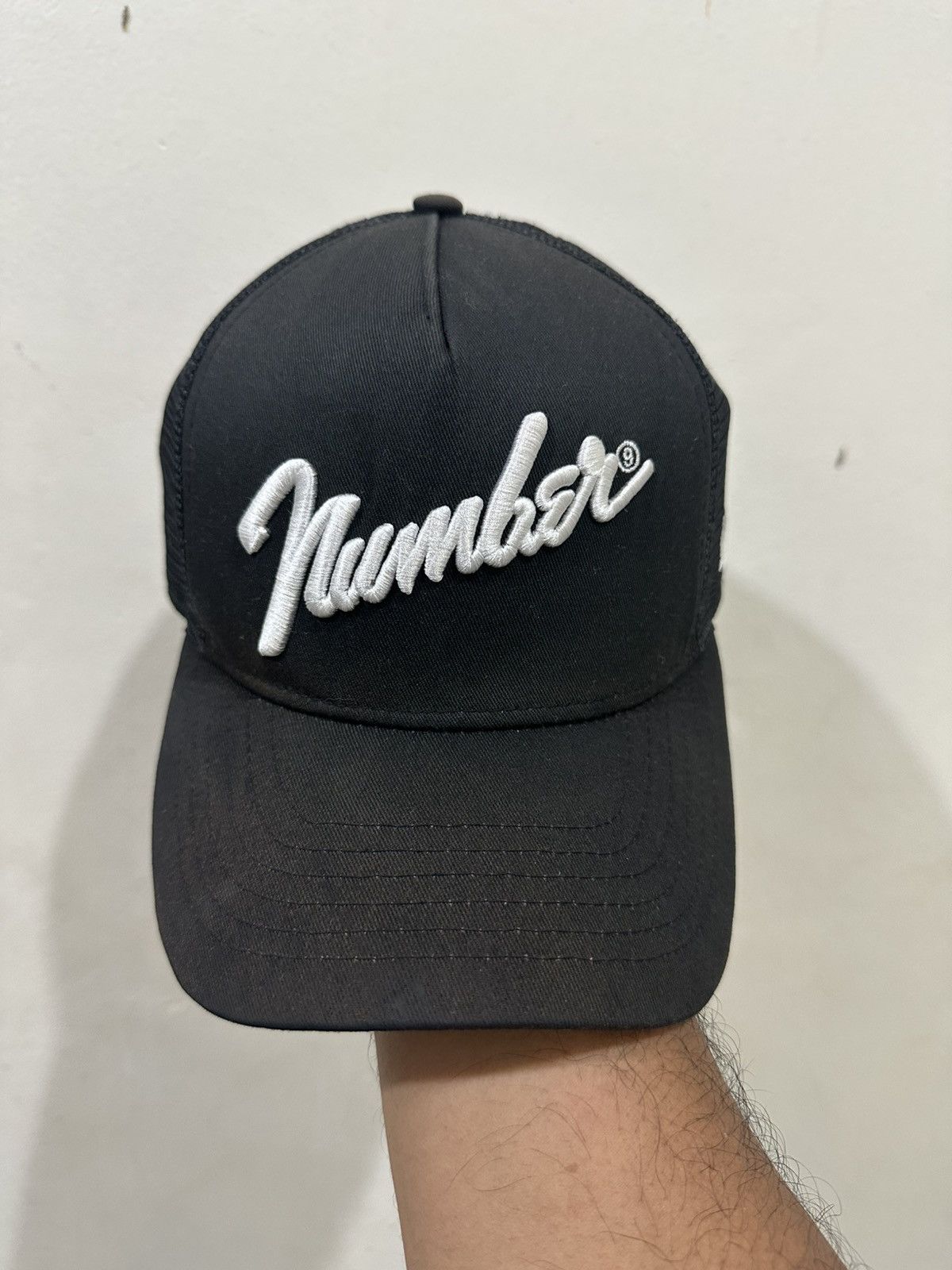 New Era × Number (N)ine Number (N)ine Black Faded Trucker Hat Size ONE SIZE - 2 Thumbnail