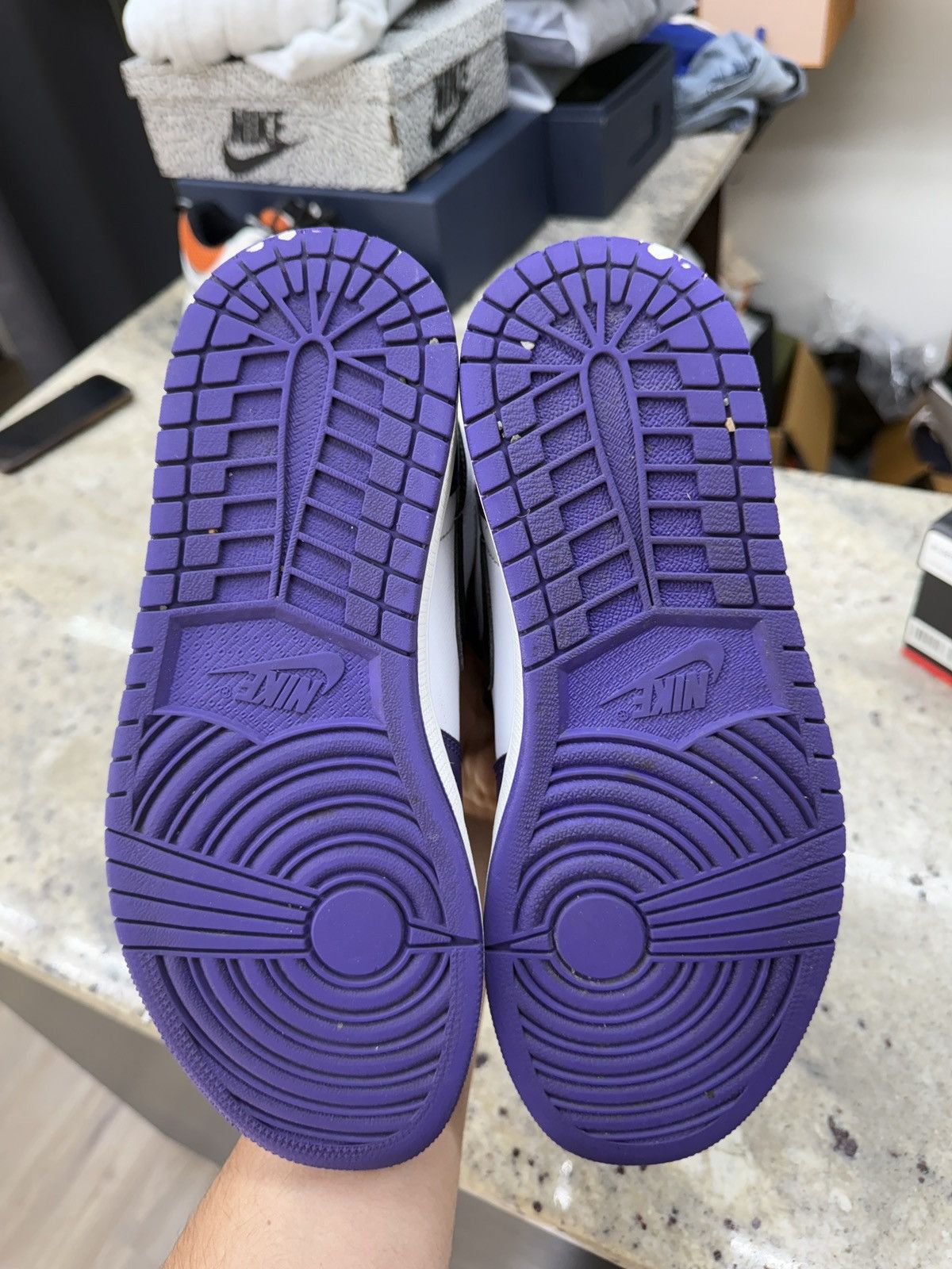 Jordan Brand Jordan 1 Retro High Court Purple white Size US 9.5 / EU 42-43 - 5 Thumbnail