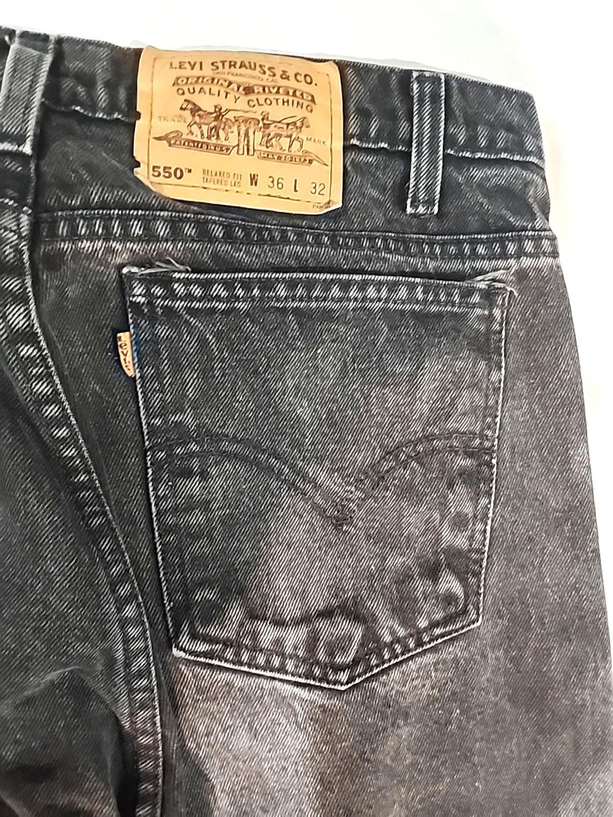Levi's Levi's 550 Black Jeans Actual 34Wx31 Relaxed Fit Tapered Leg Size US 34 / EU 50 - 3 Thumbnail