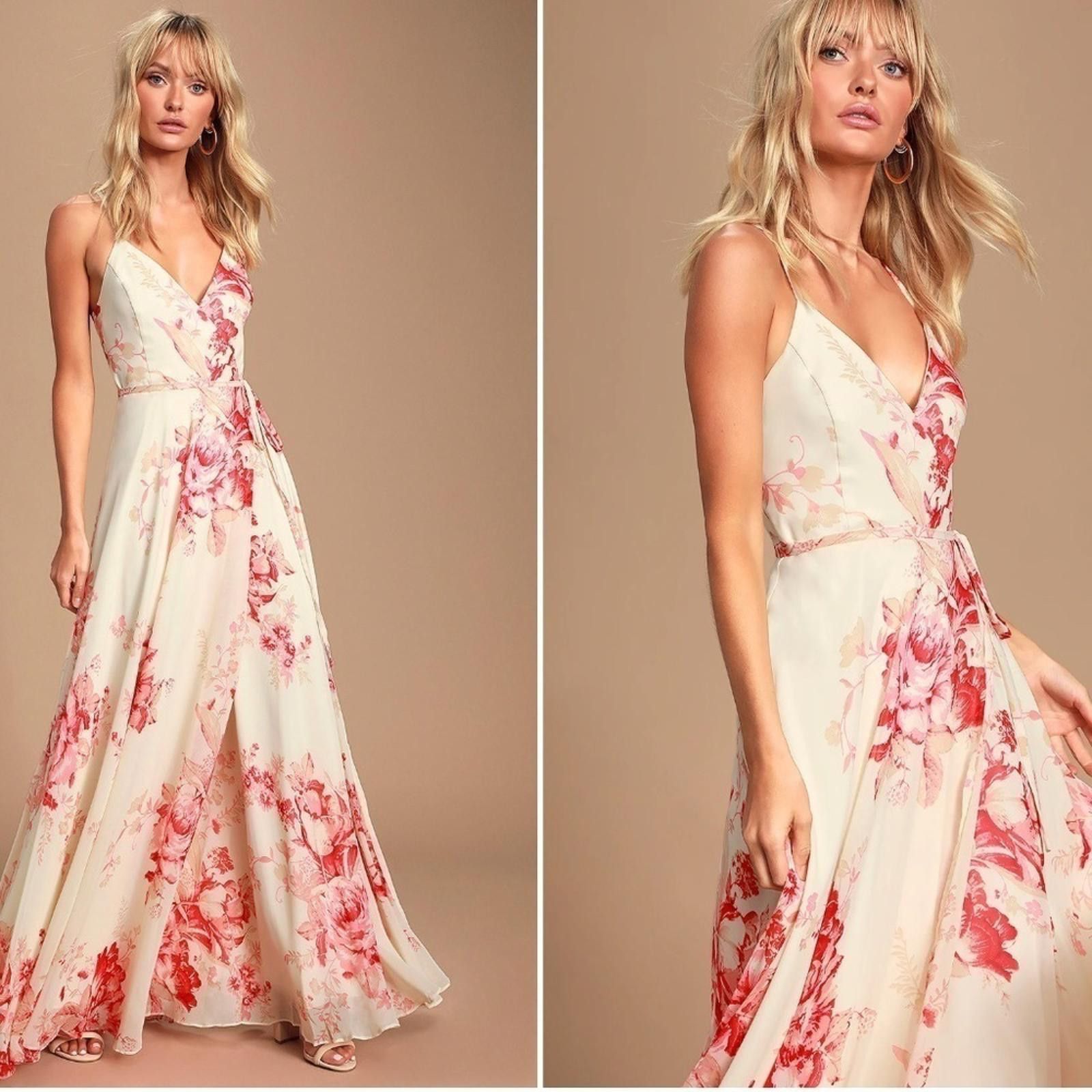Lulus LULU's Floral Sexy Romantic Flowy Wedding Formal Wrap Dress Size S / US 4 / IT 40 - 4 Thumbnail