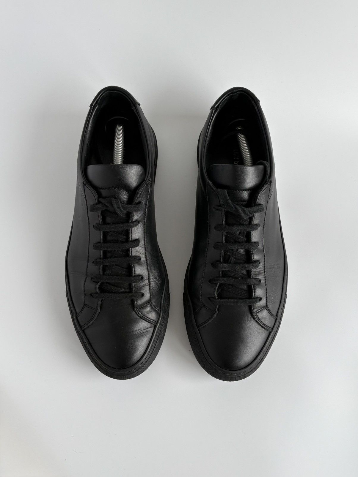 Common Projects Common Projects Achilles Low Sneakers Black Leather 39 US 9 Size US 9 / IT 39 - 1 Thumbnail