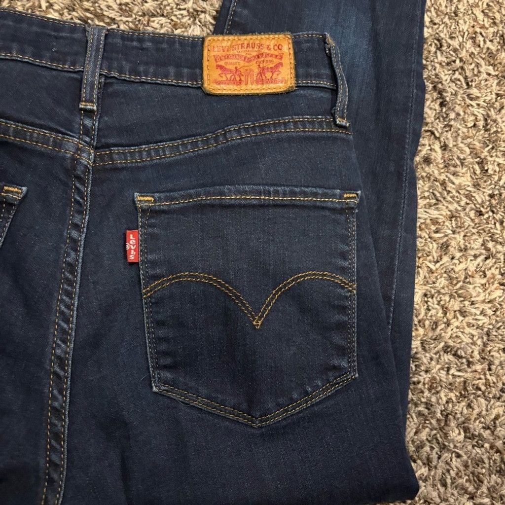 Levi's Levi's Women’s 721 High Rise Skinny Jeans Size 27" / US 4 / IT 40 - 4 Thumbnail