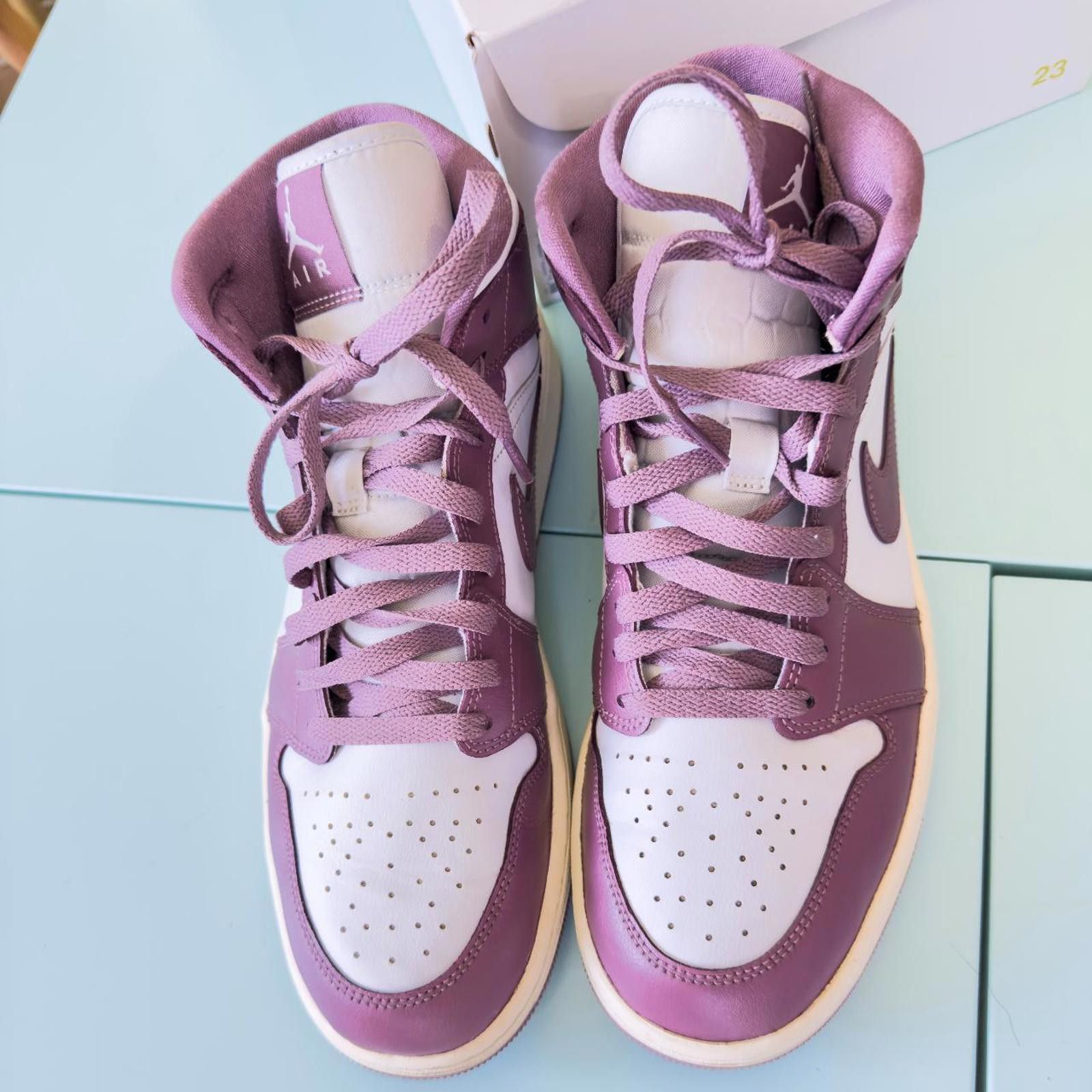 Jordan Brand WMNS AIR JORDAN 1 MID "SKY MAUVE" Women's 11 Size US 11 / IT 41 - 5 Thumbnail