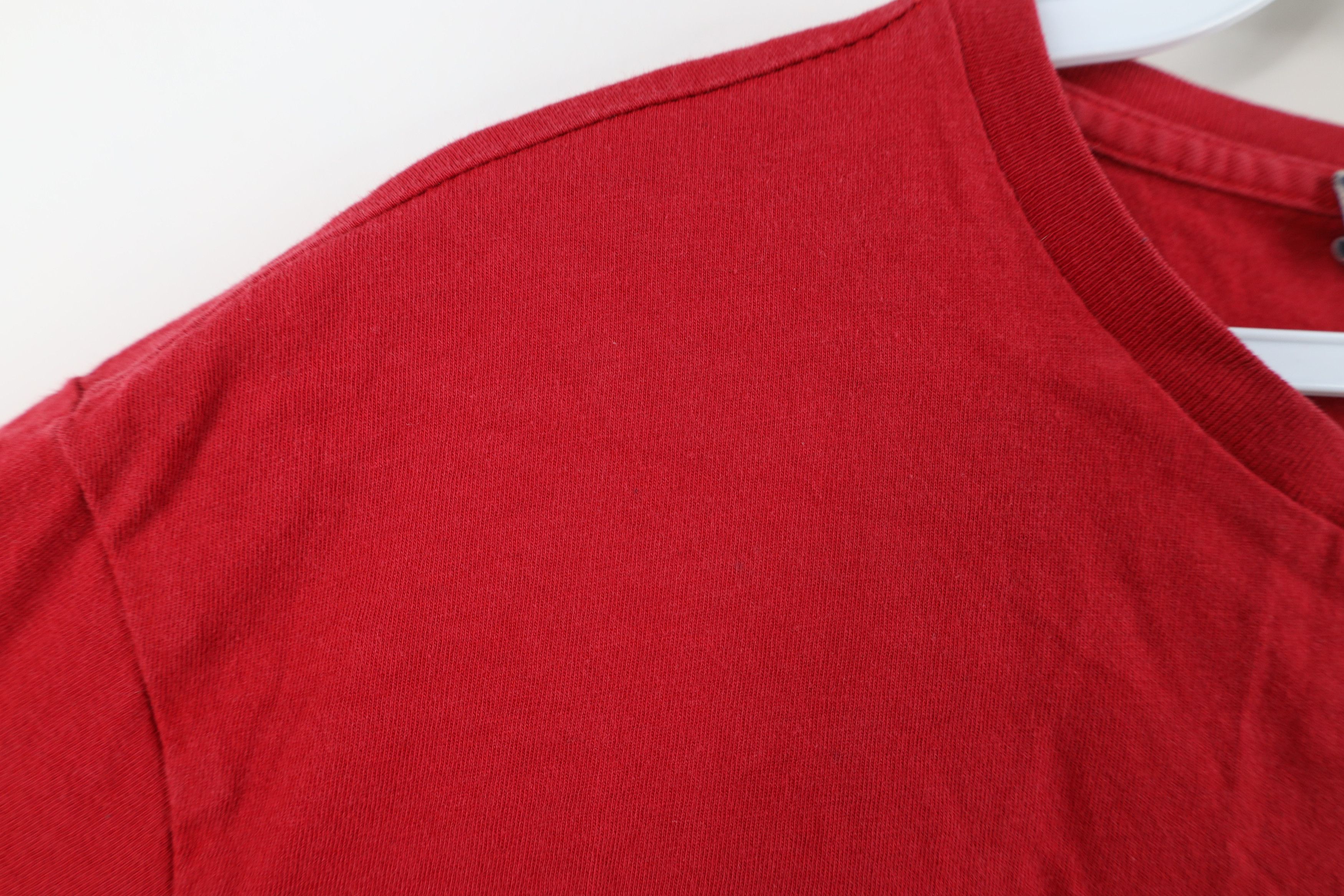 Ralph Lauren Vintage 90s Ralph Lauren Lion Crest Bleecker T-Shirt Red Size US S / EU 44-46 / 1 - 10 Thumbnail