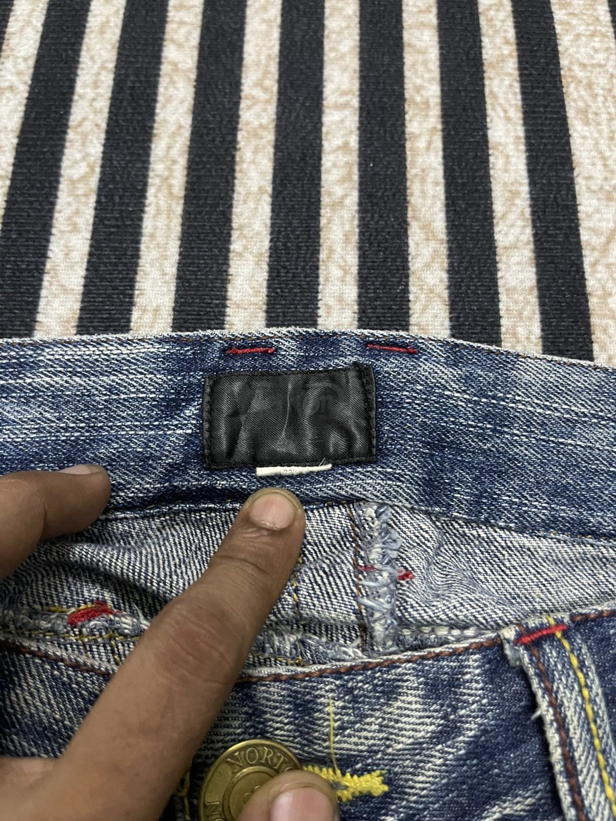 Norton 2000s NORTON DENIM DISTRESSED JEANS EMBROIDERED LOGO Size US 32 / EU 48 - 12 Thumbnail