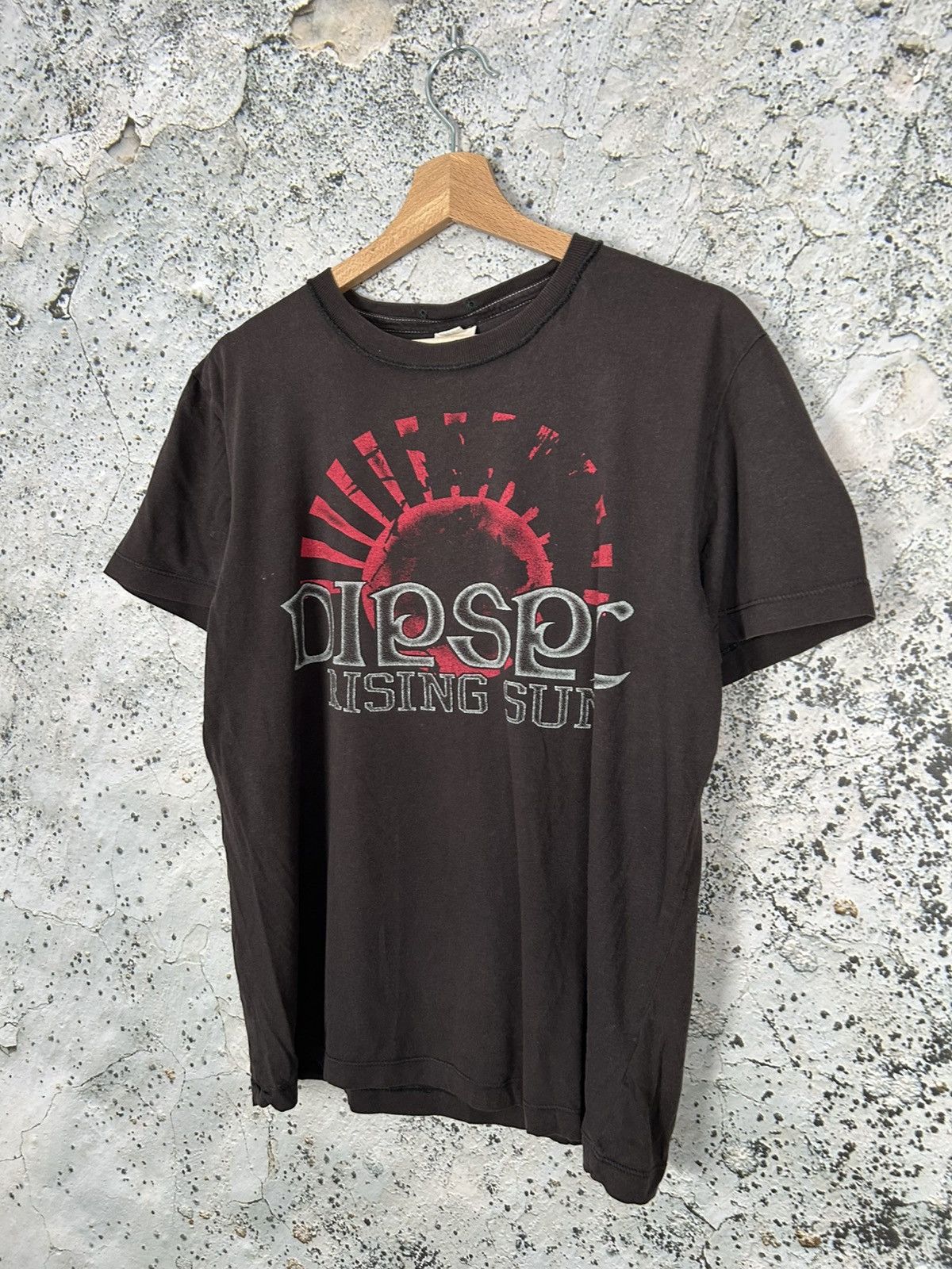 Diesel Diesel Rising Sun Punk Grunge Graphic Tee Streetwear Vintage Size US M / EU 48-50 / 2 - 2 Thumbnail