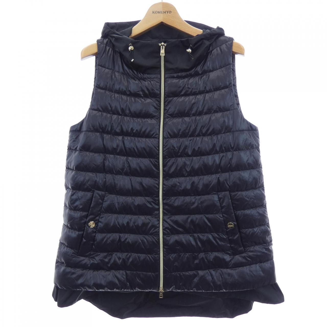 Other Other Herno Down Vest Textile Outerwear PI1248D DUTY FREE for USA Size ONE SIZE - 1 Thumbnail