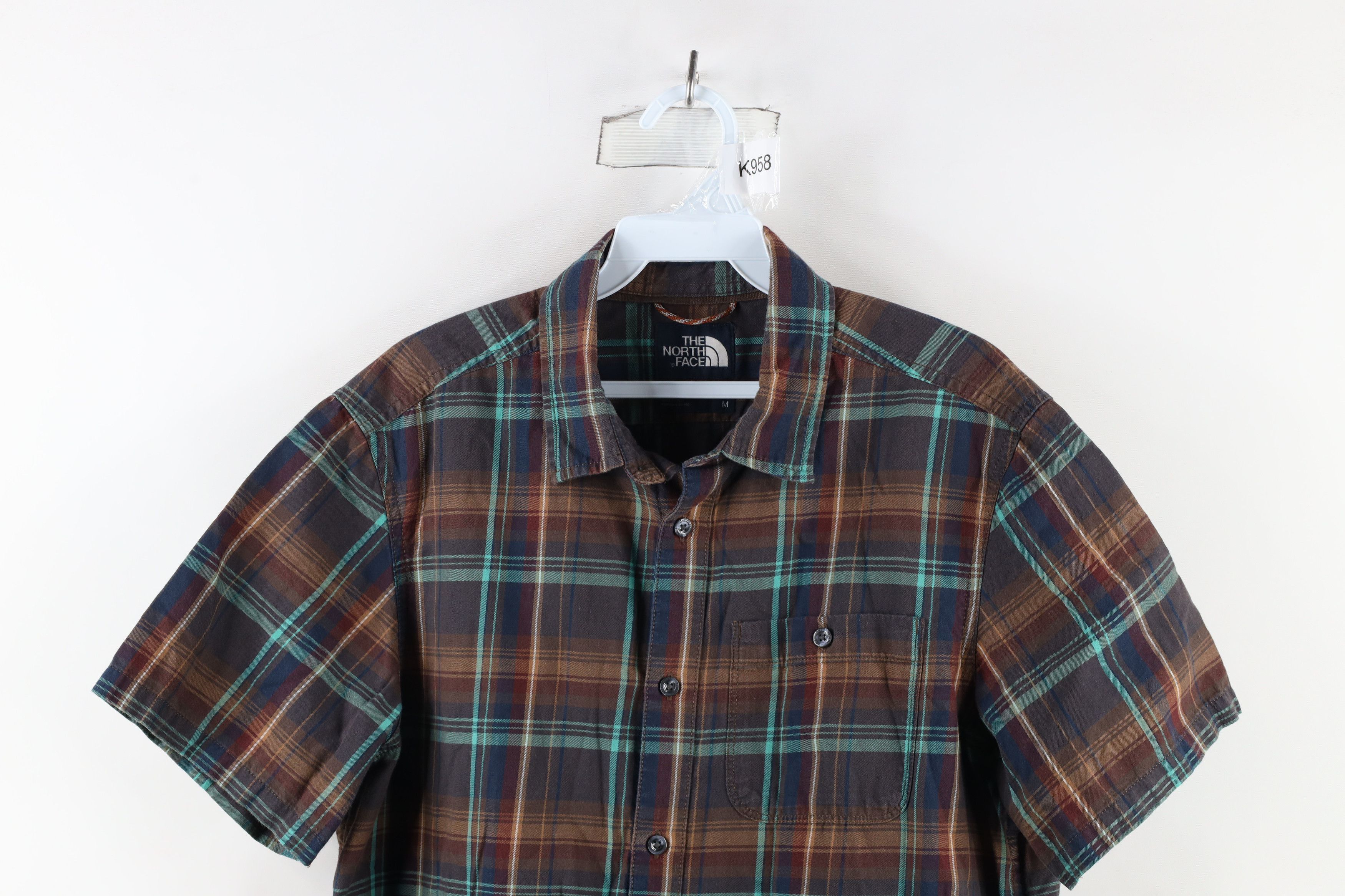 The North Face × Vintage Vintage The North Face Out Short Sleeve Button Shirt Plaid Size US M / EU 48-50 / 2 - 2 Thumbnail