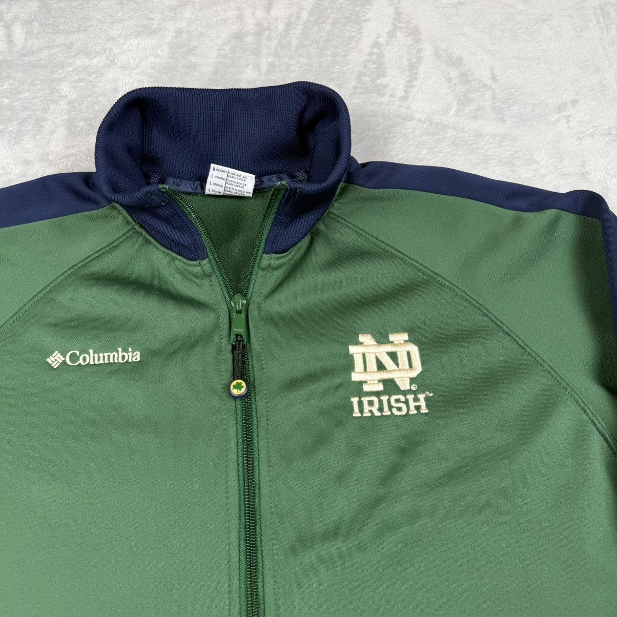 Columbia Columbia Notre Dame Irish VTG Track Jacket Size L Size US L / EU 52-54 / 3 - 3 Thumbnail